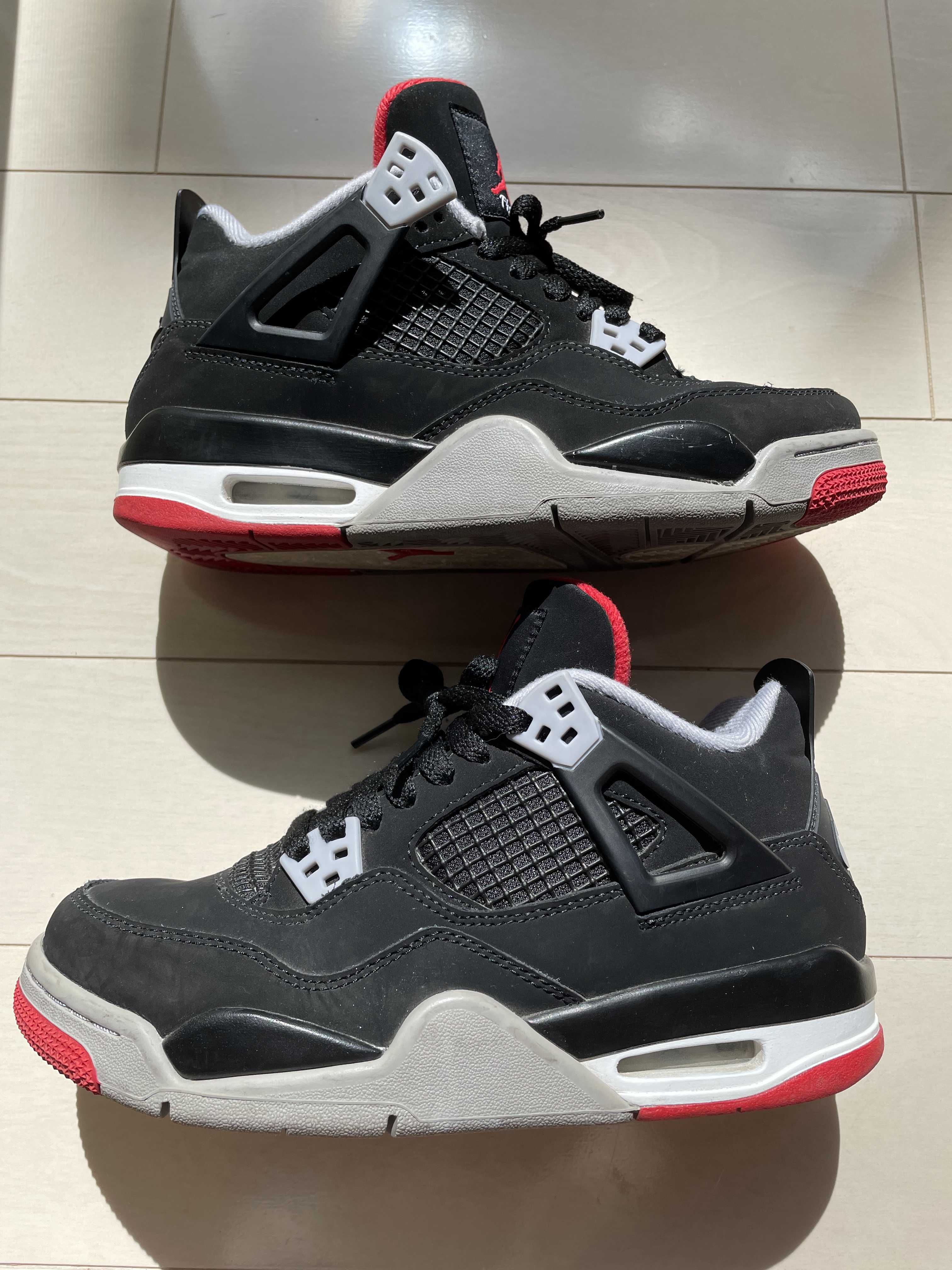 Nike GS Air Jordan 4 Retro "Bred" (2019)