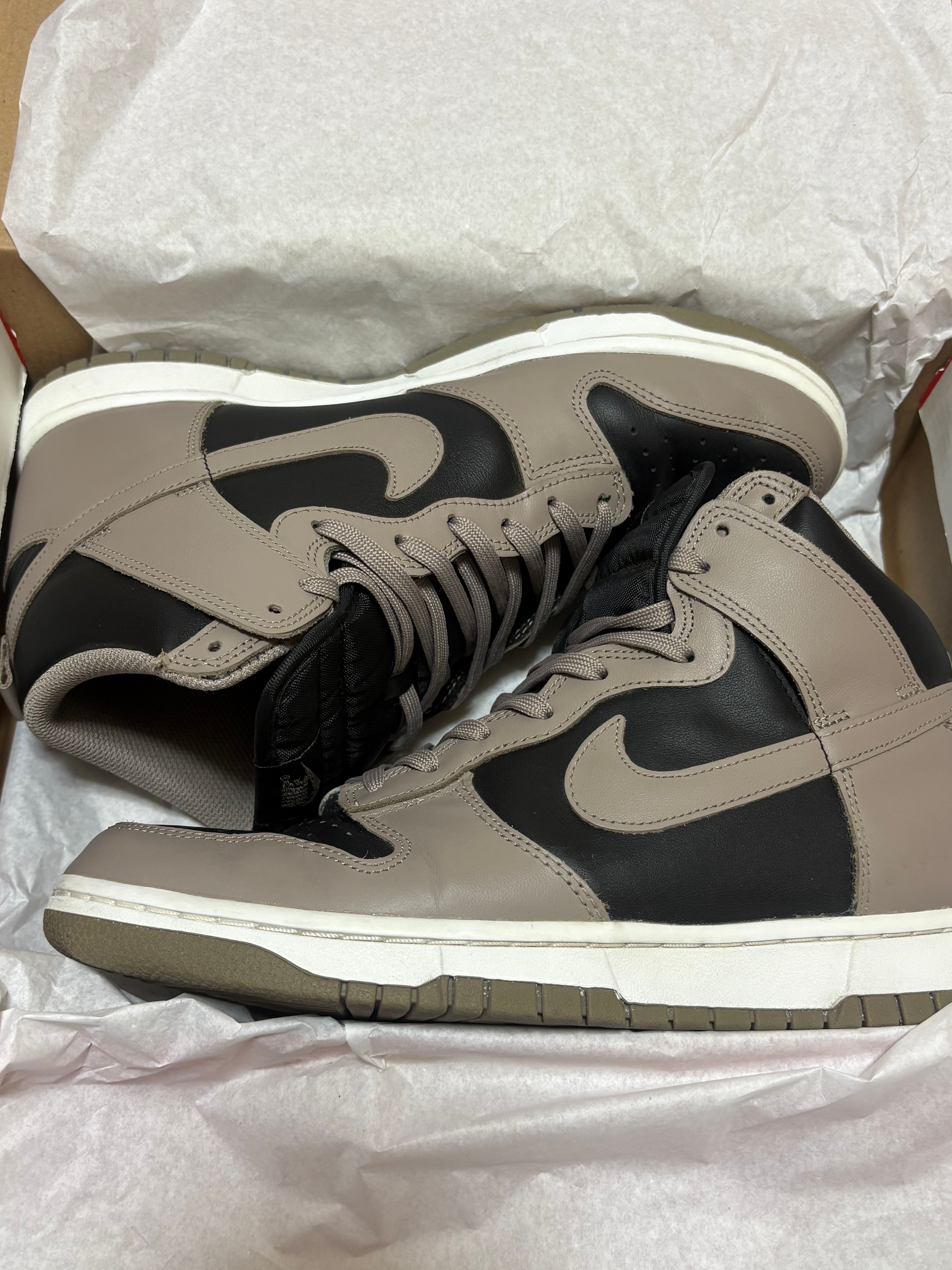 Nike Women's Dunk High "Moon Fossil"