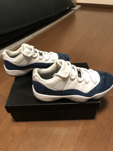 AIR JORDAN 11 LOW "SNAKESKIN"