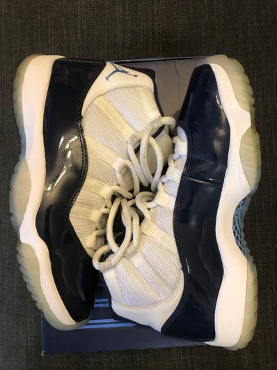 Nike Air Jordan 11 Retro "UNC Win Like 82"