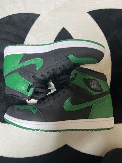 Nike Air Jordan 1 Retro High OG "Black/Pine Green" (2020)
