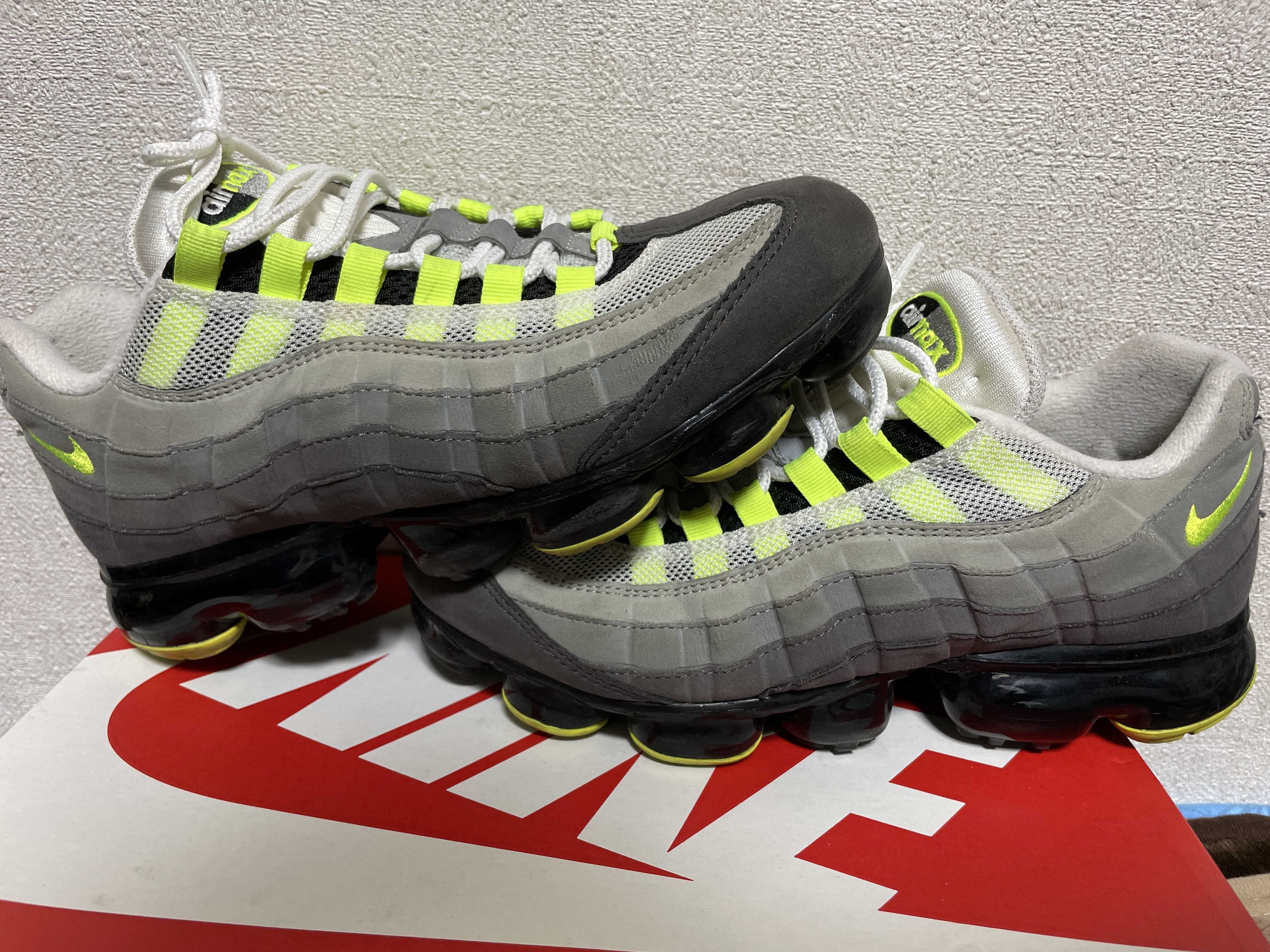 Nike Air Vapormax 95 "Neon"