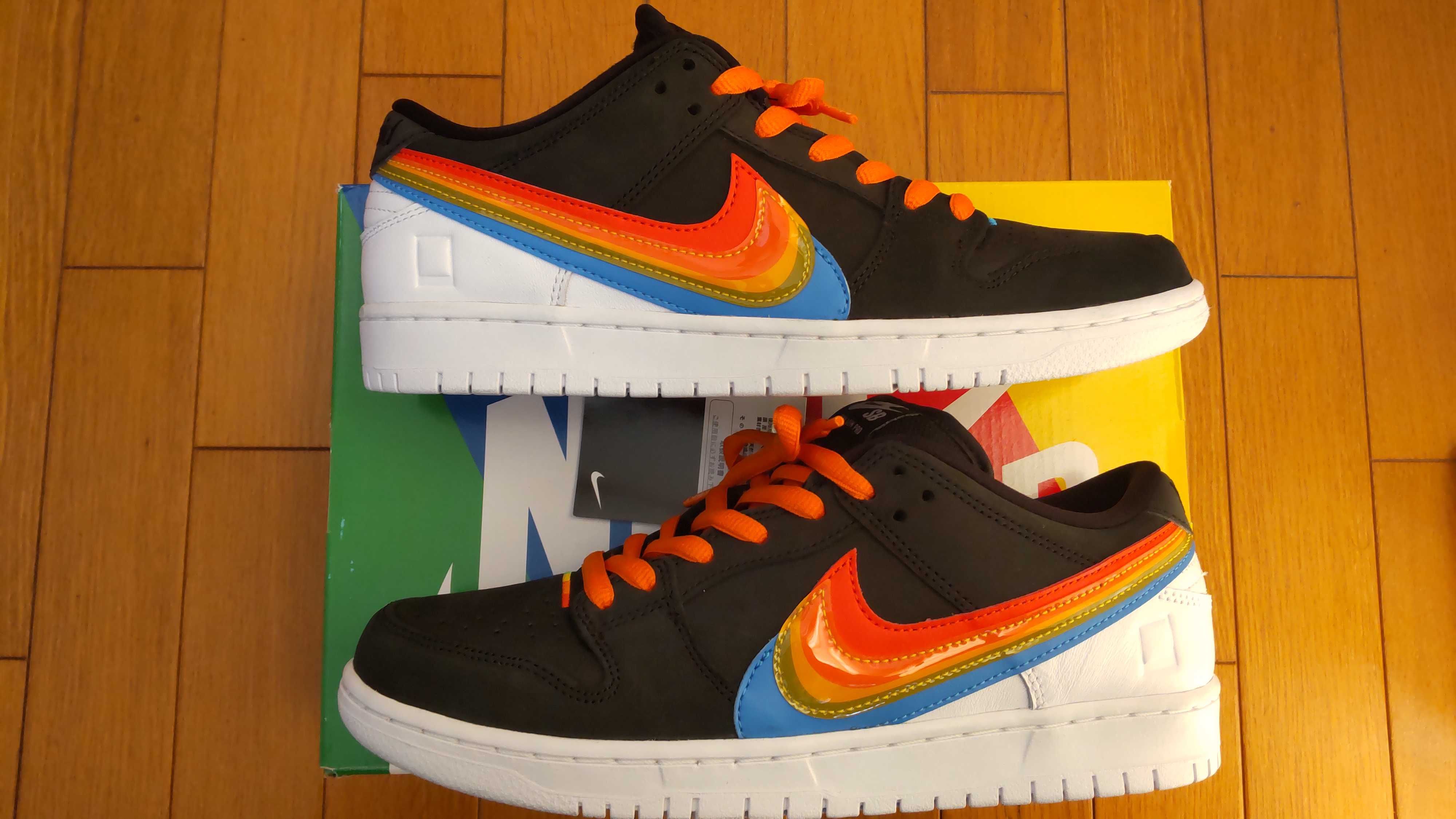 Polaroid × Nike SB Dunk Low Pro QS "Black/White"