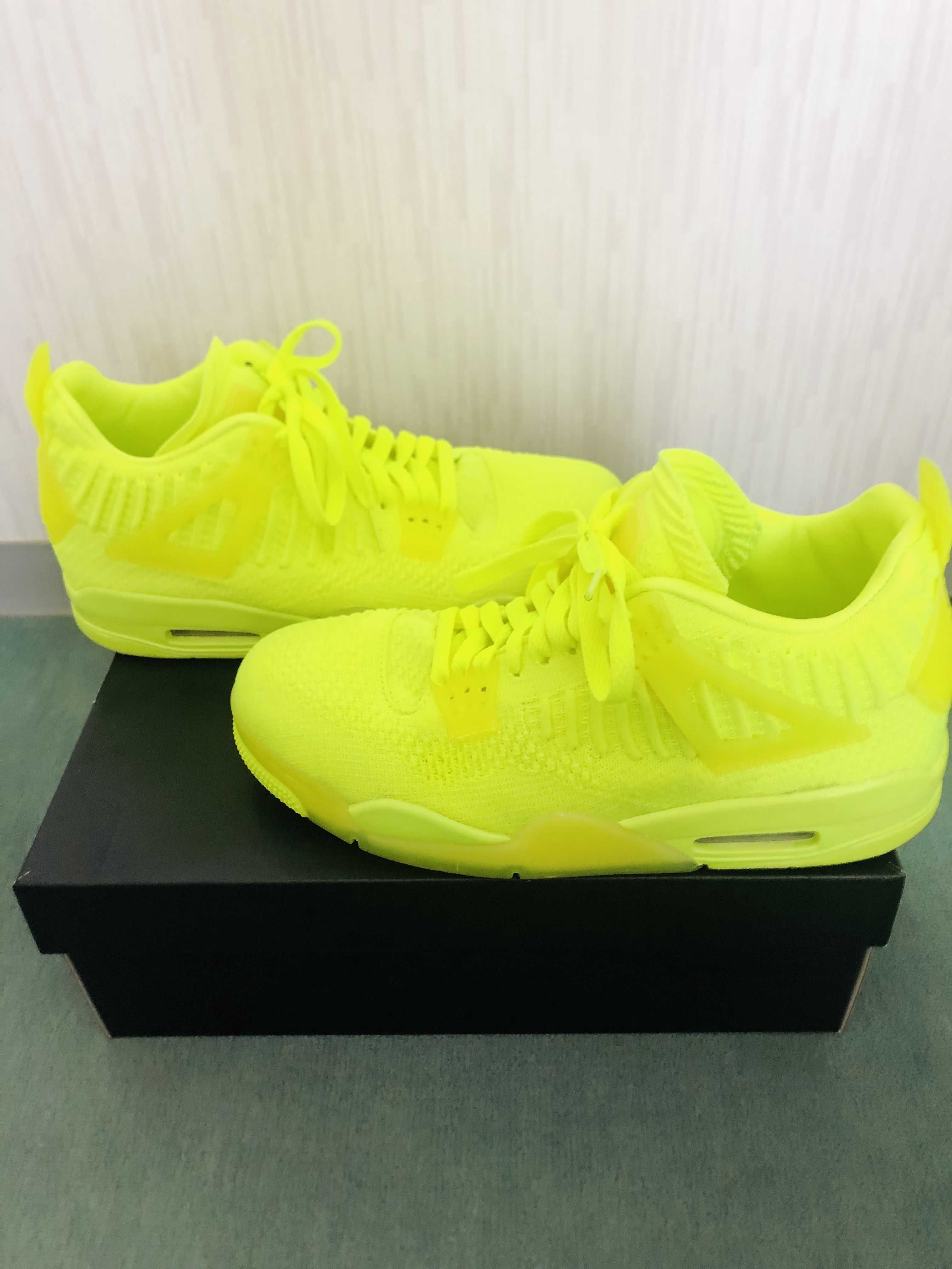 NIKE AIR JORDAN 4 RETRO FLYKNIT VOLT