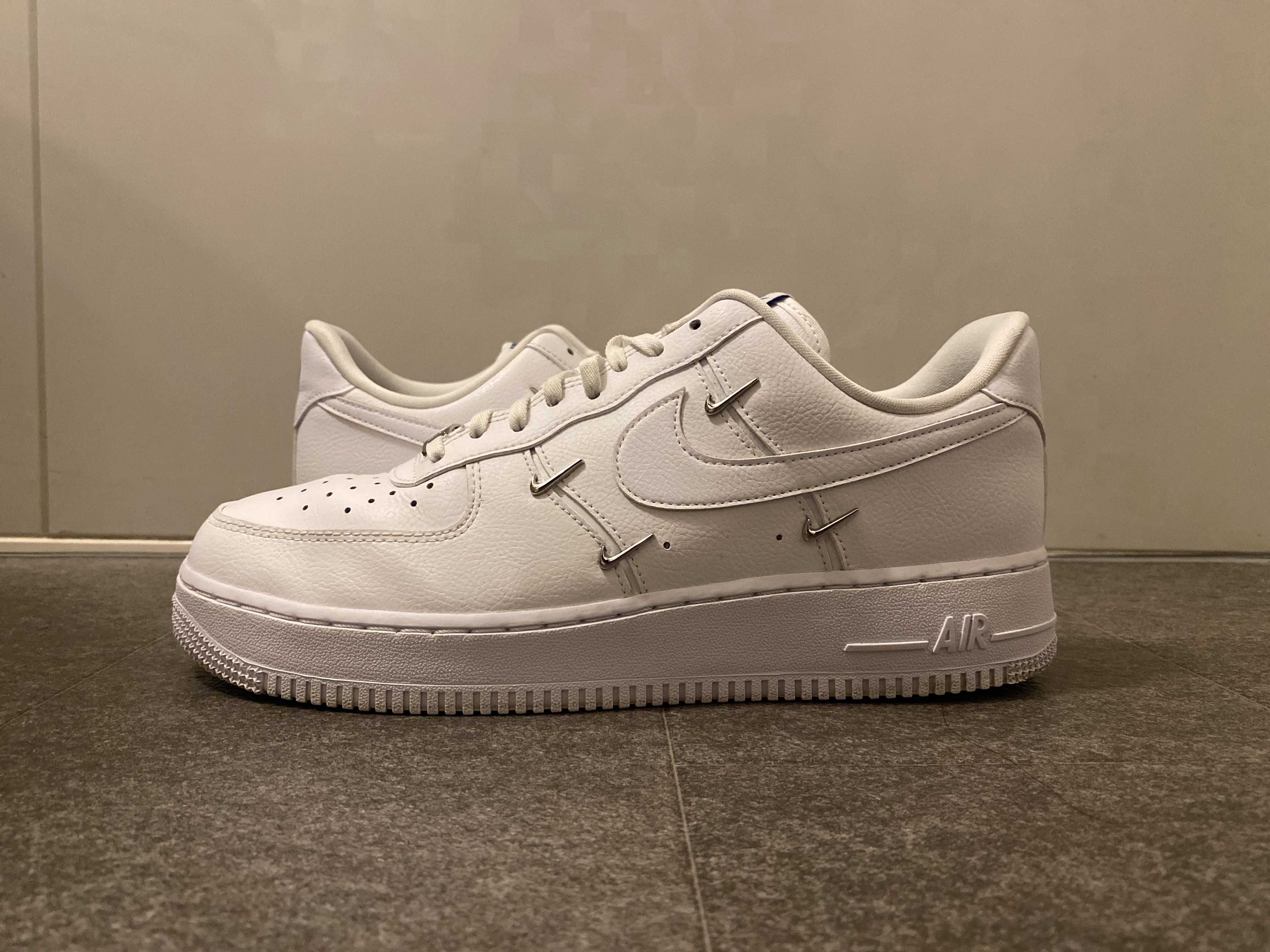 Nike Women's Air Force 1 Low ’07 LX "Sisterhood" CHROME LUEX