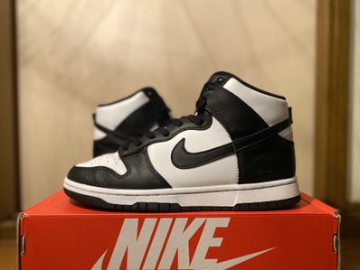 Nike Dunk High "Black and White"