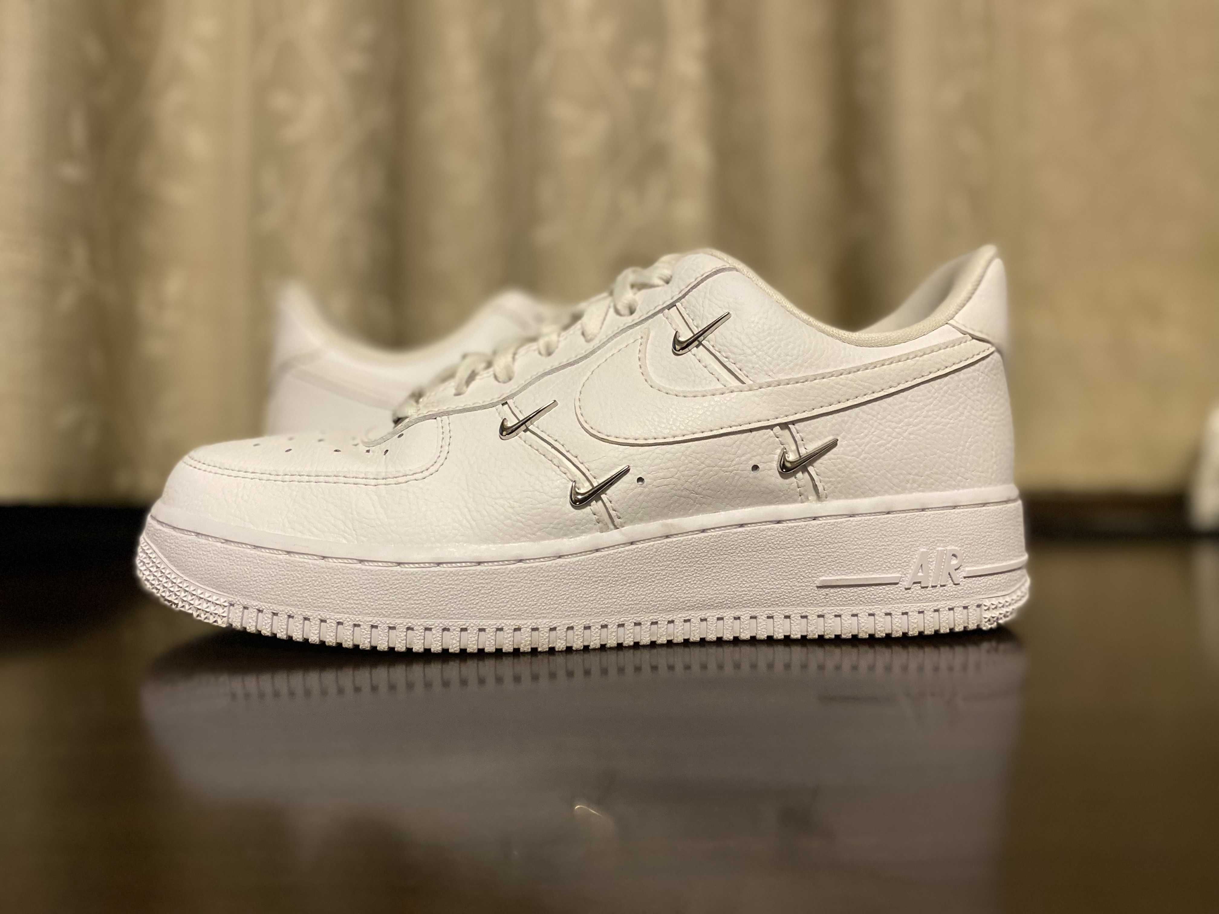 Nike Women's Air Force 1 Low ’07 LX   "Sisterhood" CHROME LUEX