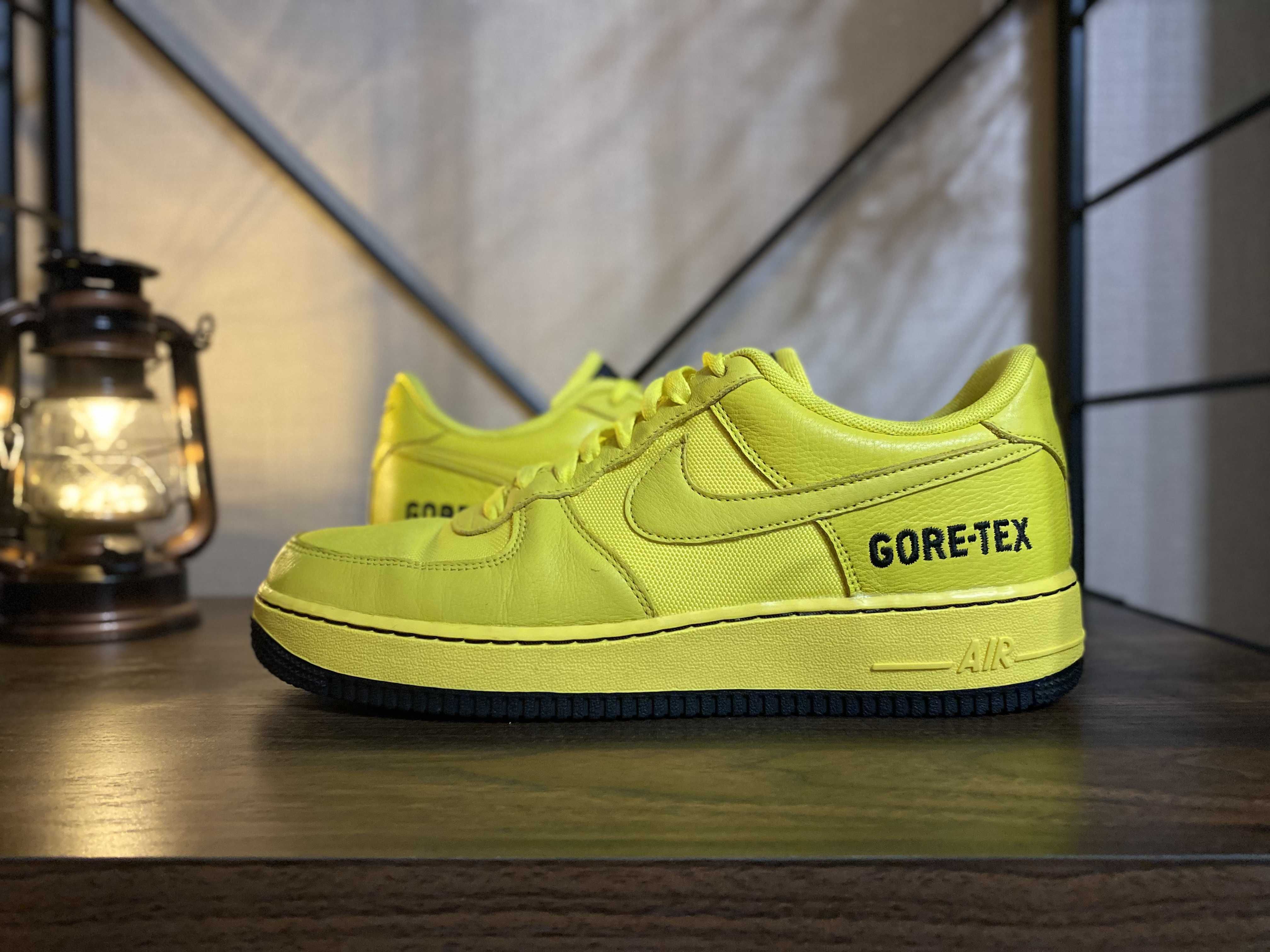 Nike Air Force 1 Low Gore-Tex "Dynamic Yellow"