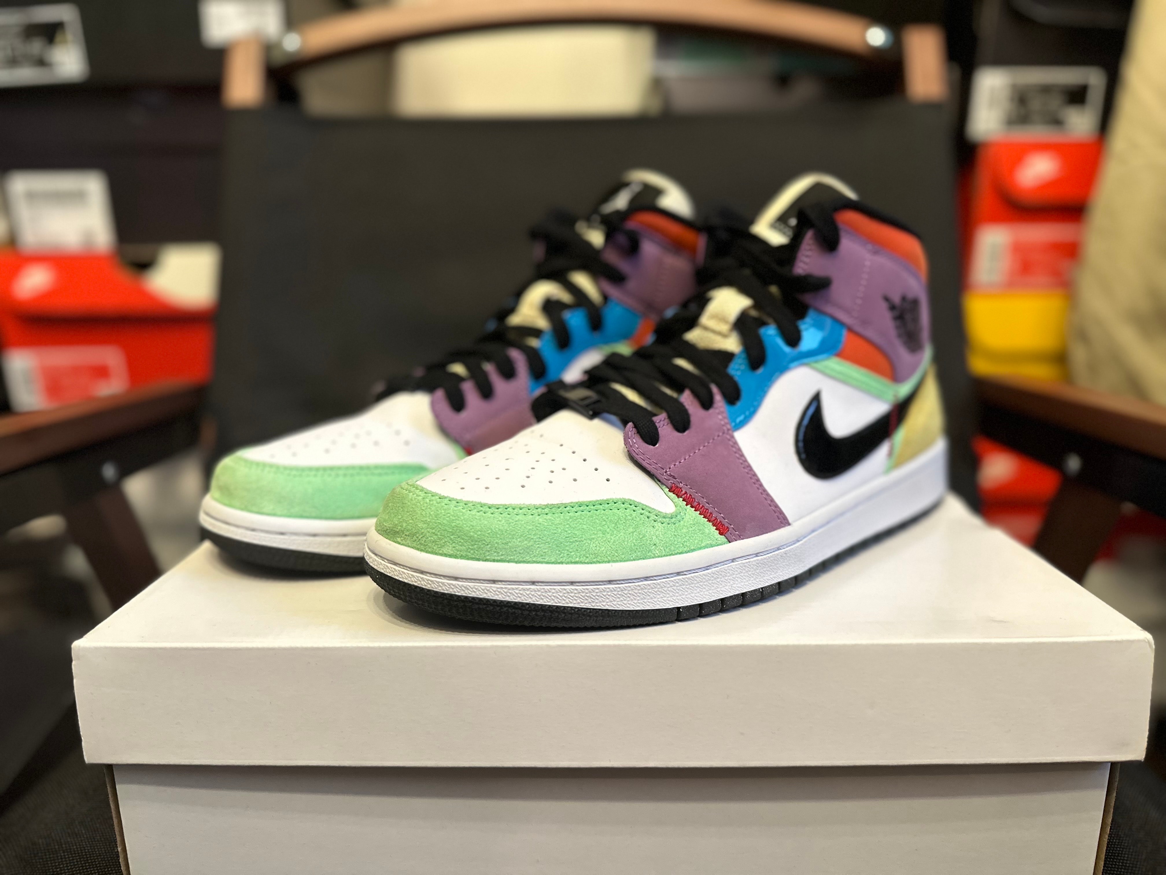 フィレンツェ - 《大人気》エアジョーダンAIR JORDAN☆パーカー M