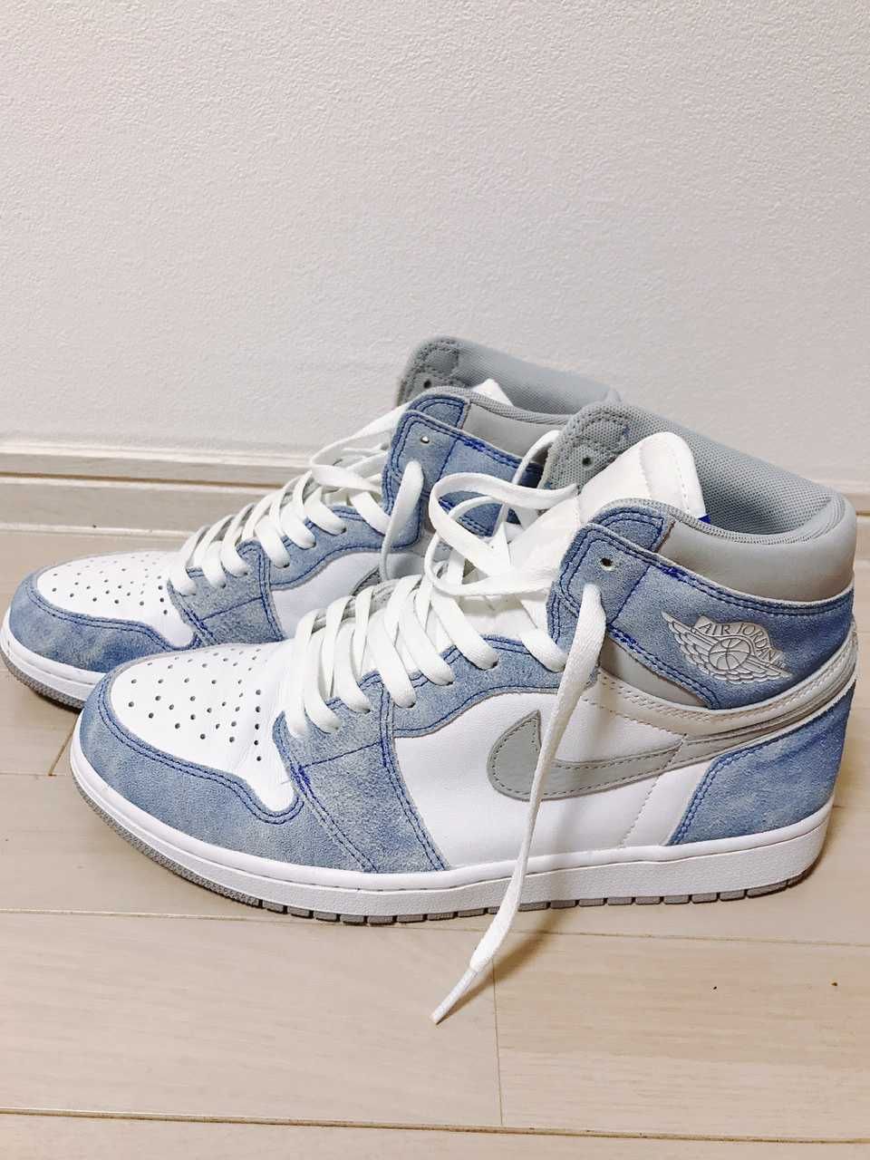 Nike Air Jordan 1 High OG "Hyper Royal"