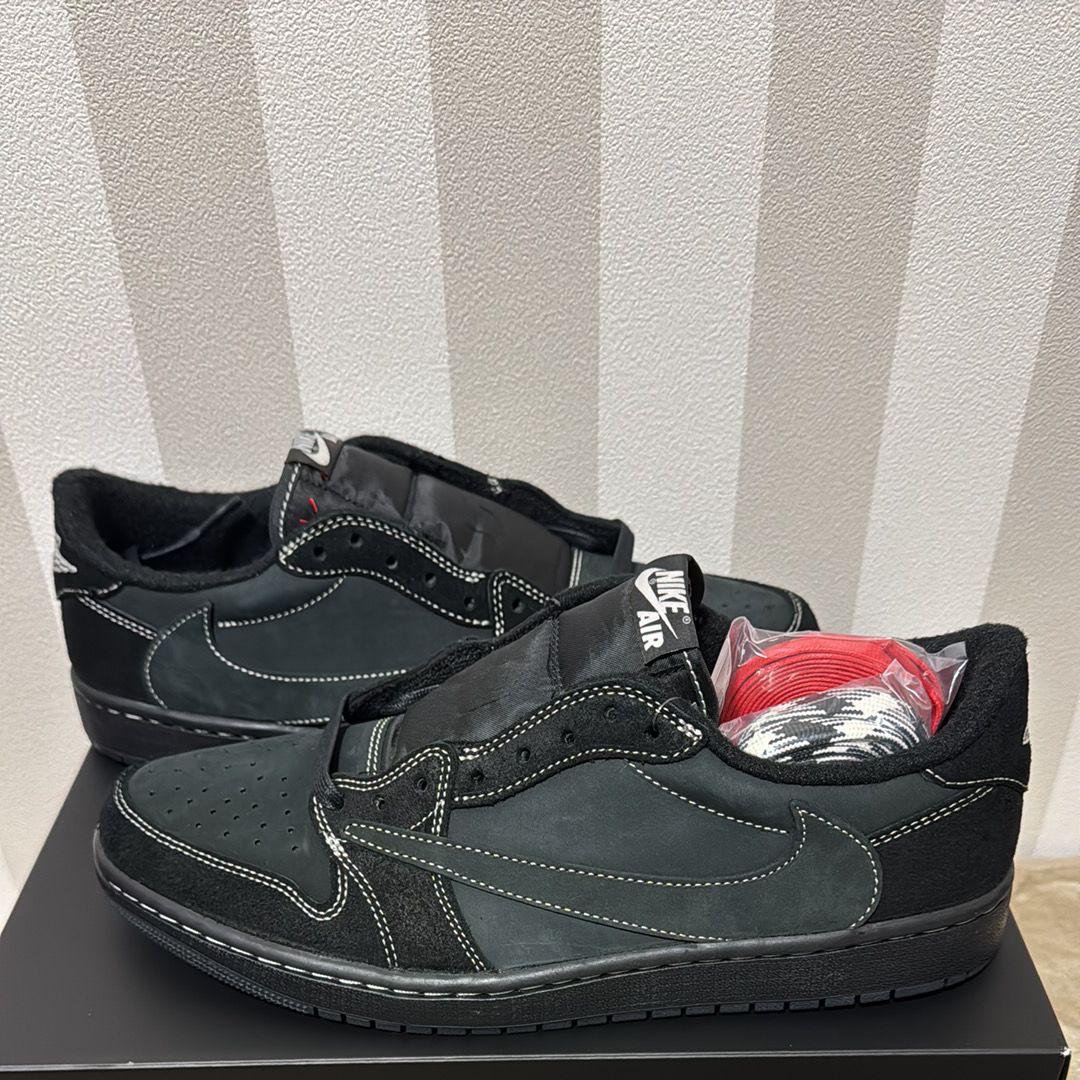 Travis Scott × Nike Air Jordan 1 Low OG SP "Black Phantom"