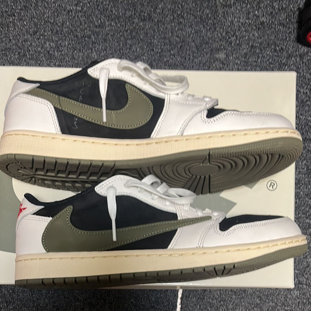 Travis Scott × Nike Women's Air Jordan 1 Low OG "Medium Olive"