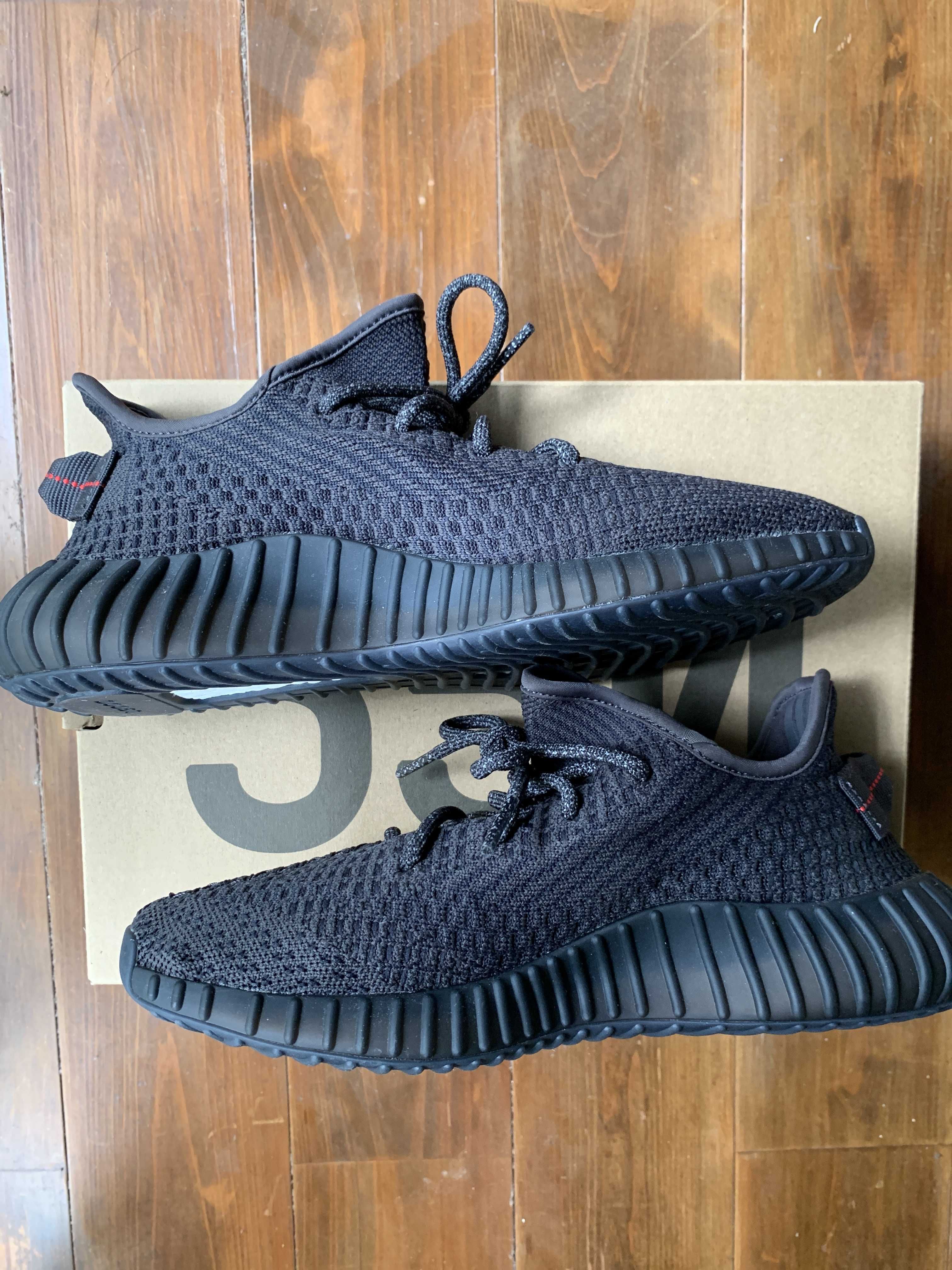 adidas YEEZY Boost 350 V2 "Black"