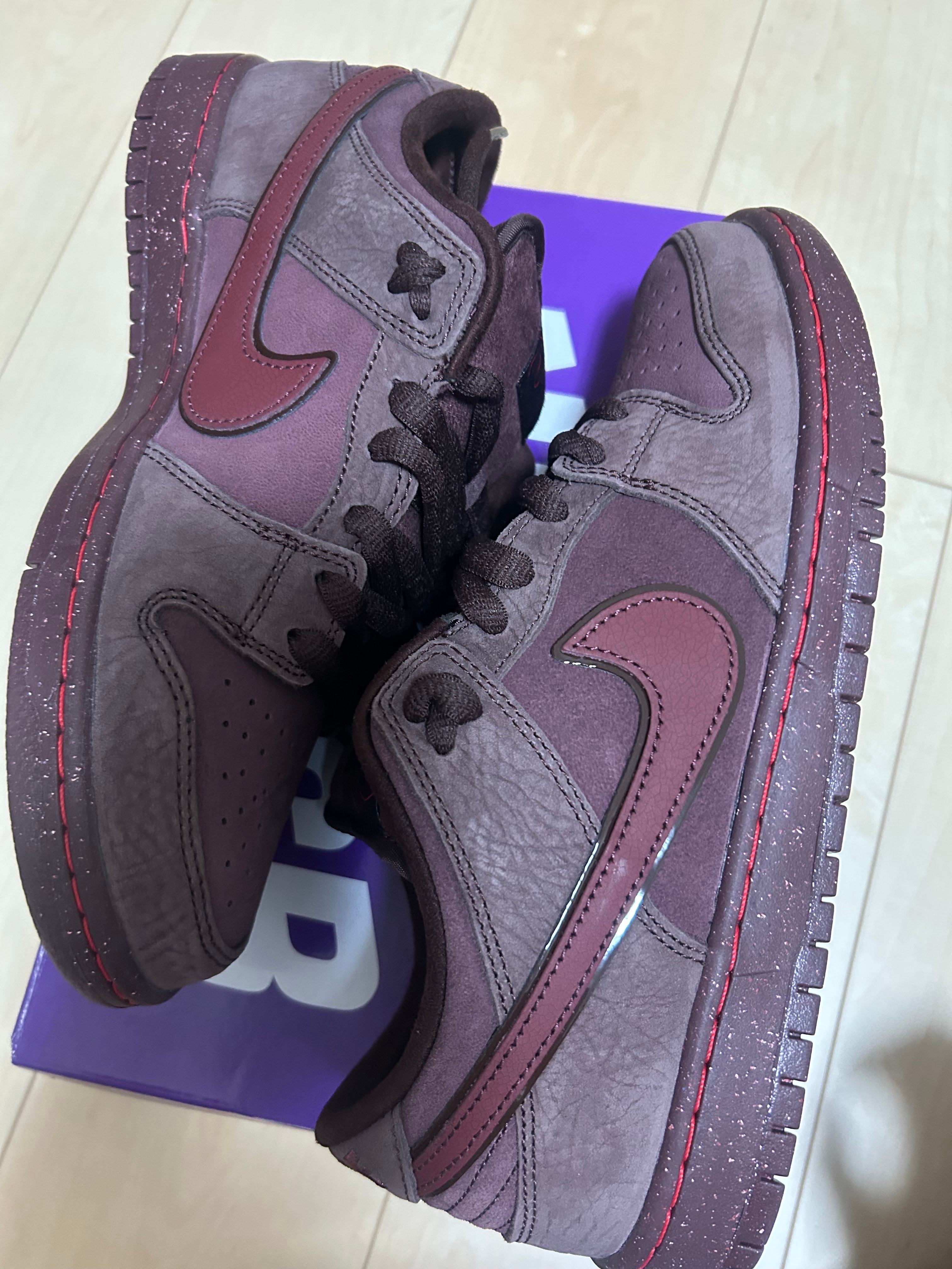 Nike SB Dunk Low PRM City of Love "Burgundy"