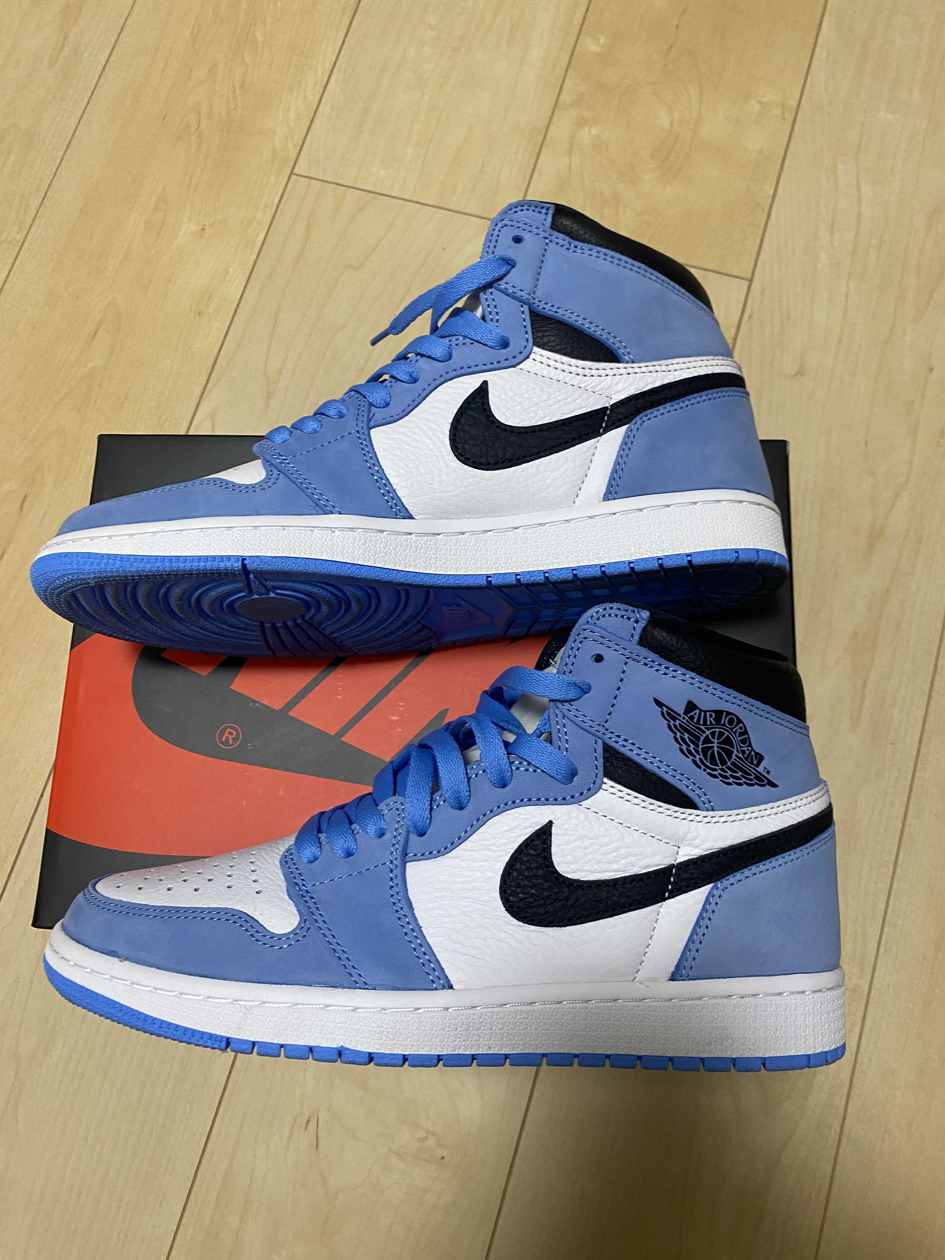 Nike Air Jordan 1 High OG "University Blue"