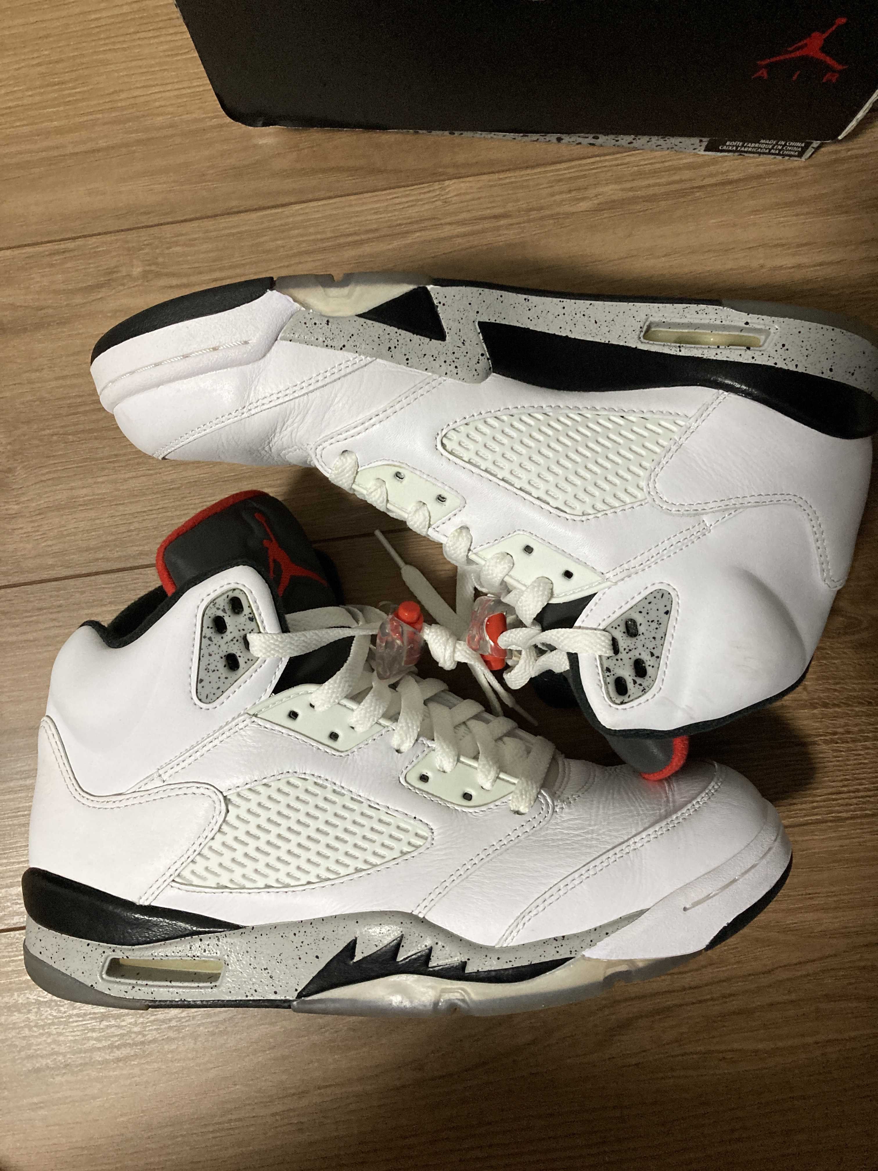 NIKE AIR JORDAN 5 RETRO "WHITE CET"