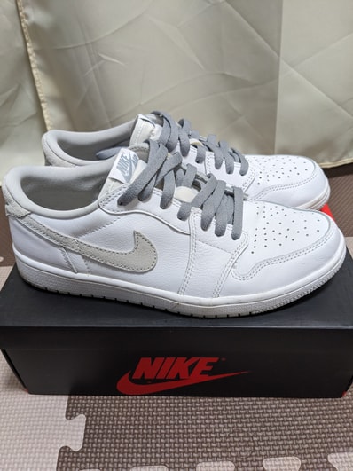 Nike Air Jordan 1 Low OG "Neutral Grey"