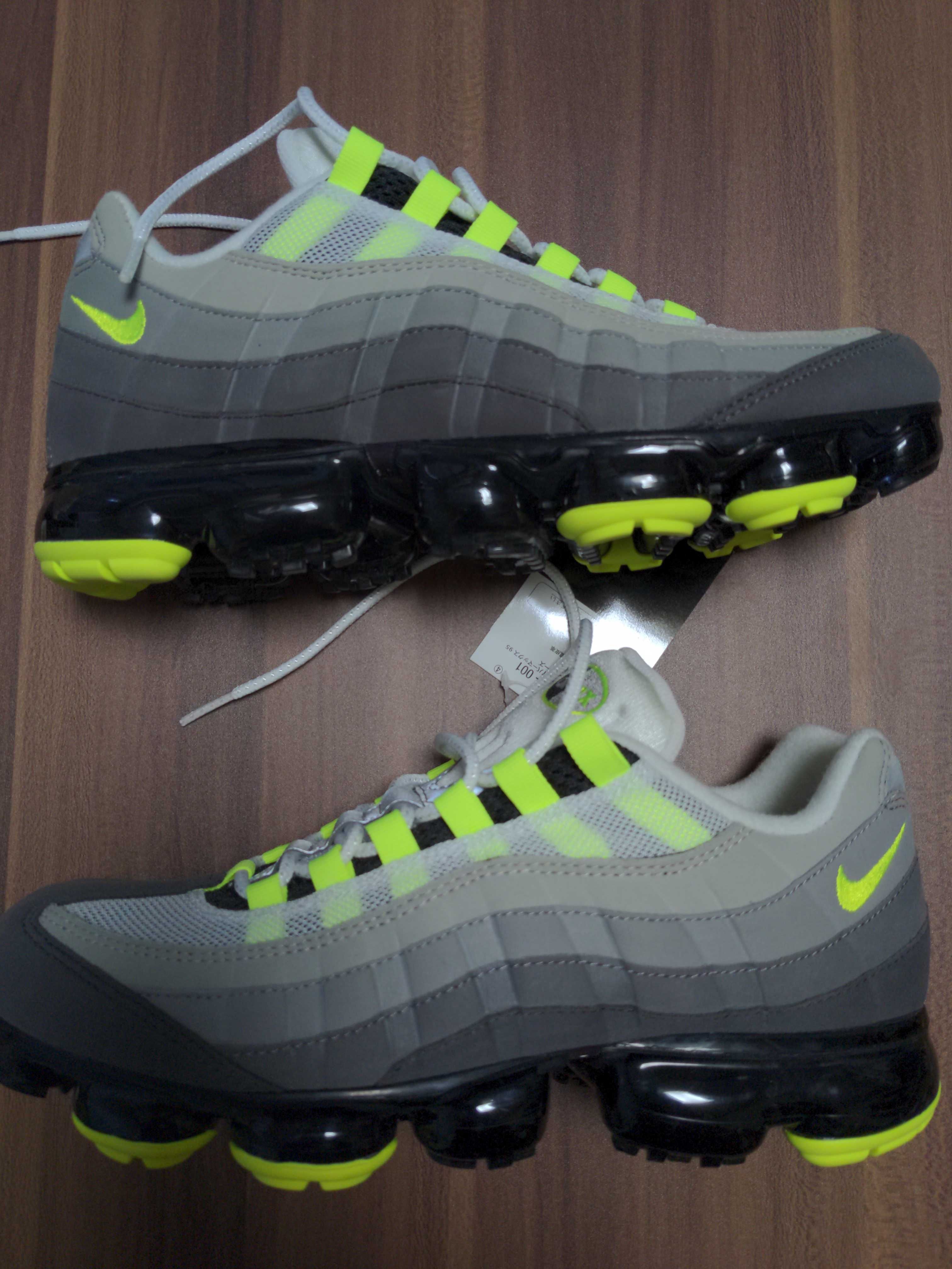 Nike Air Vapormax 95 "Neon"