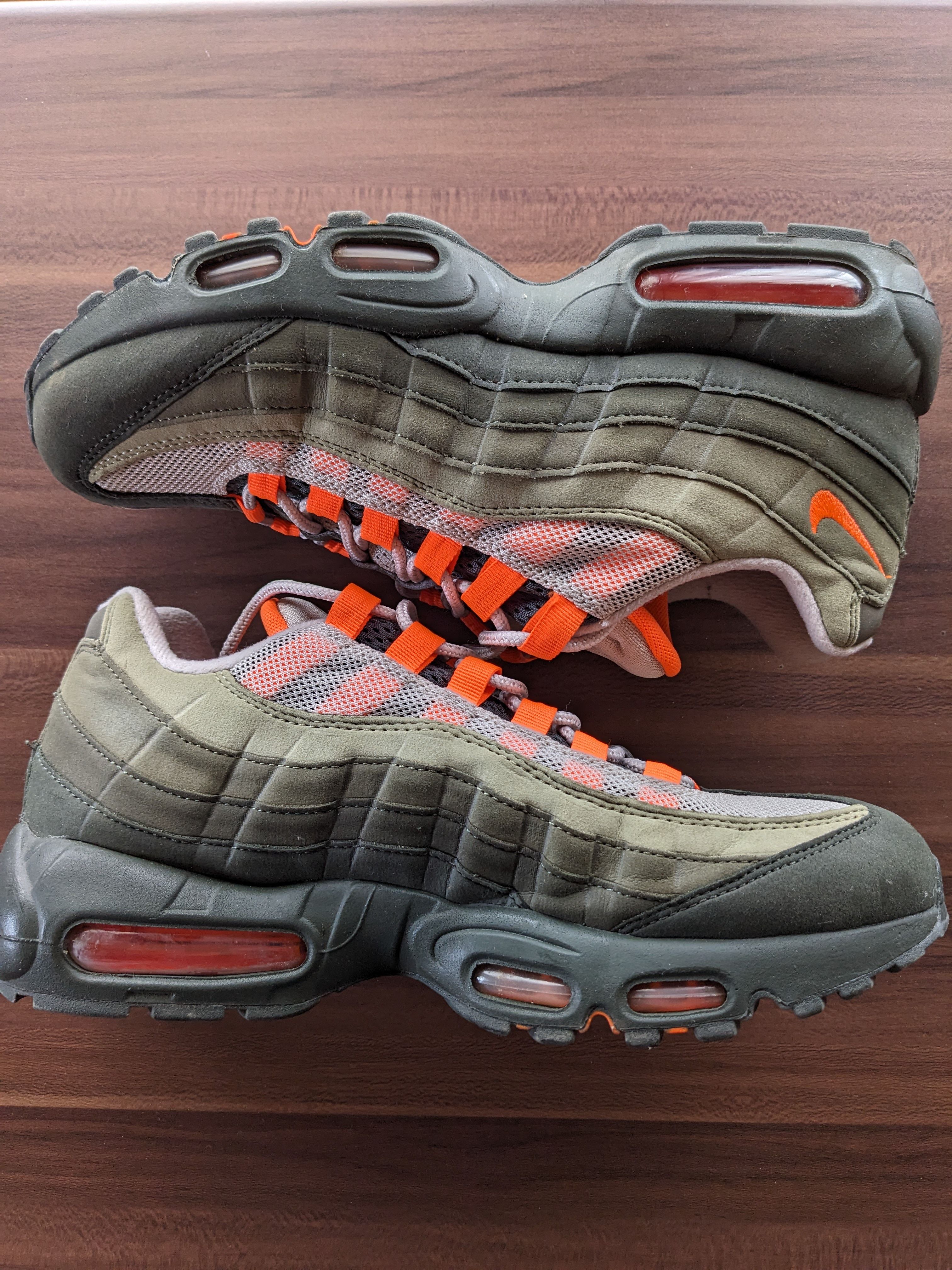 Nike Air Max 95 "String/Total Orange"