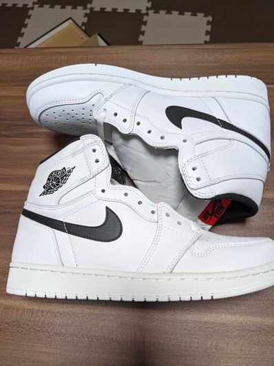 Nike Air Jordan 1 Retro High "Yin Yang White"