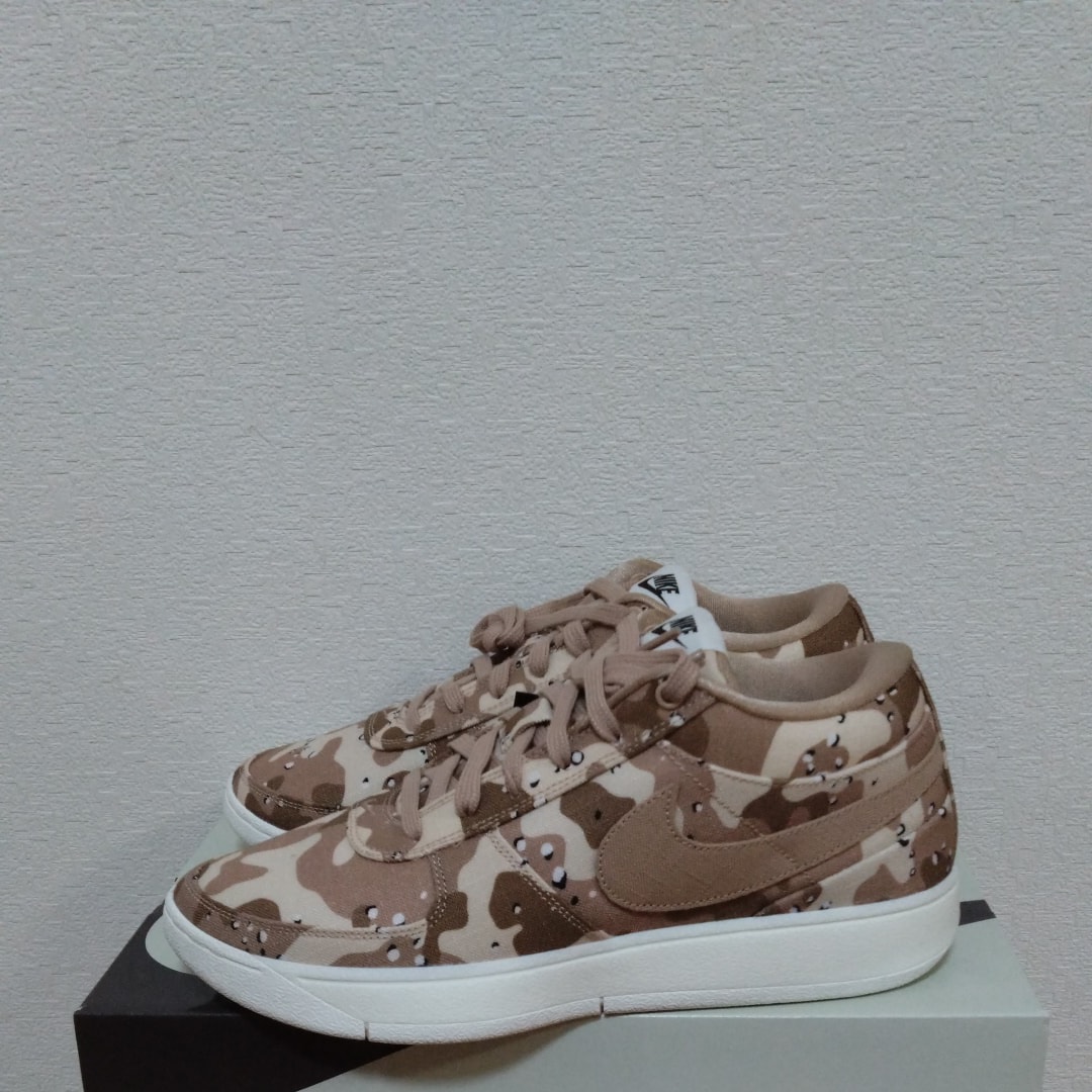 ナイキ ブック1 SE "デザートカモ"