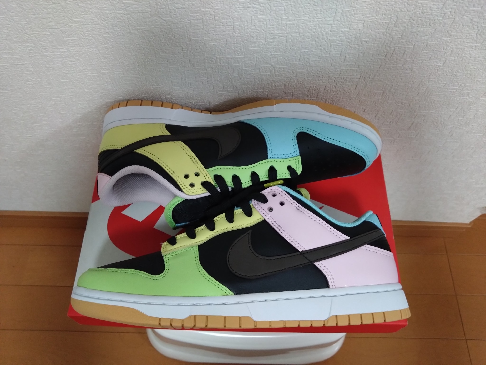 Nike Dunk Low SE "Free.99"