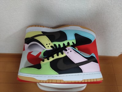 Nike Dunk Low SE "Free.99"