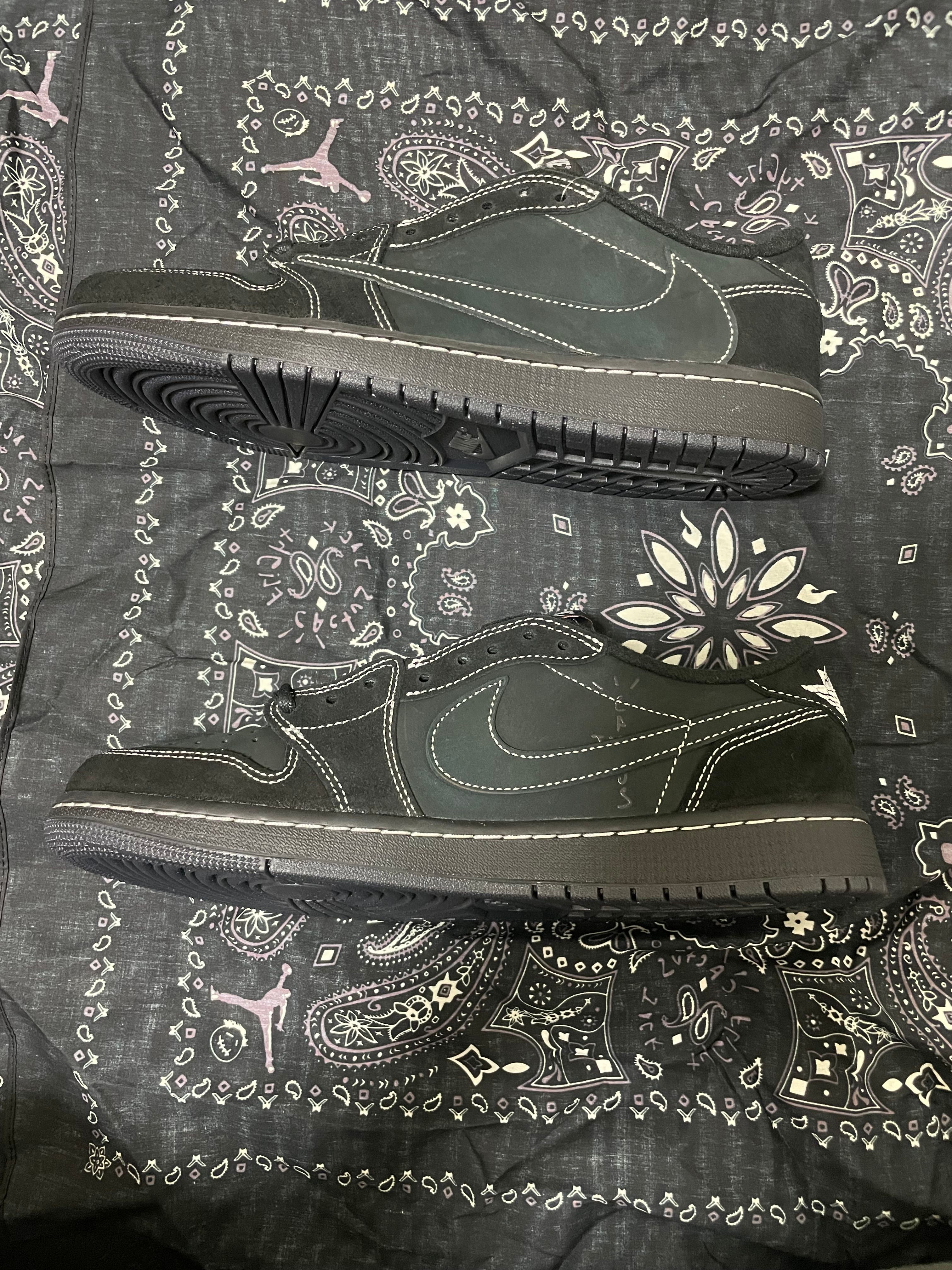 Travis Scott × Nike Air Jordan 1 Low OG SP "Black Phantom"