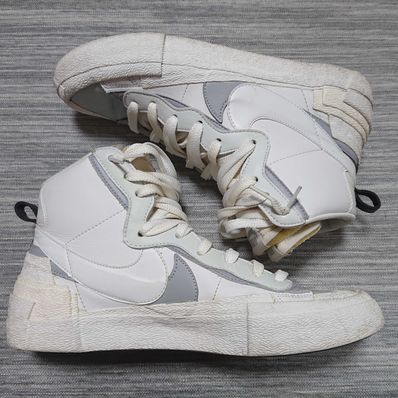sacai × NIKE BLAZER MID "WHITE/WOLF GREY"