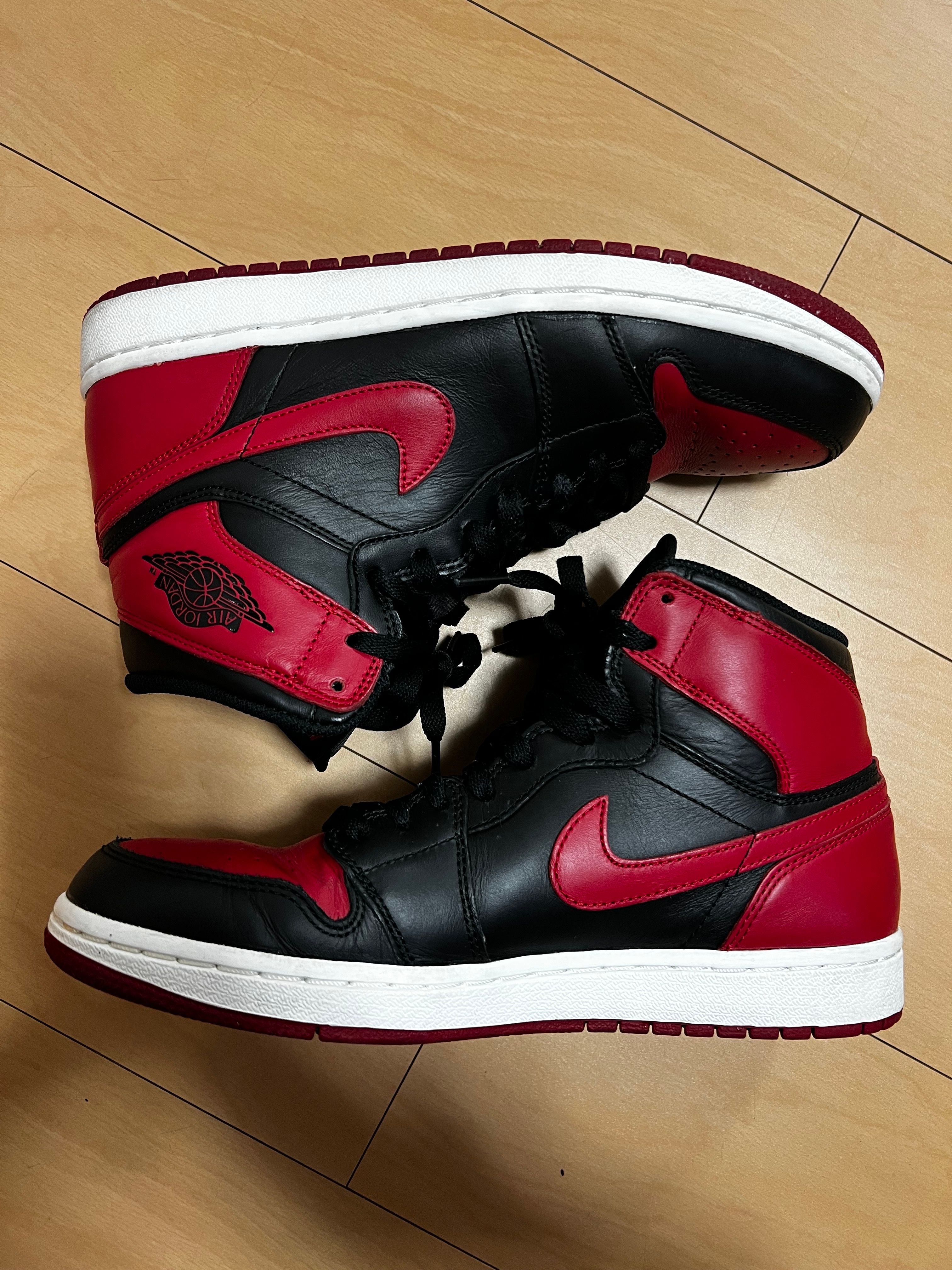 Nike Air Jordan 1 Retro High OG "Bred" (2013)