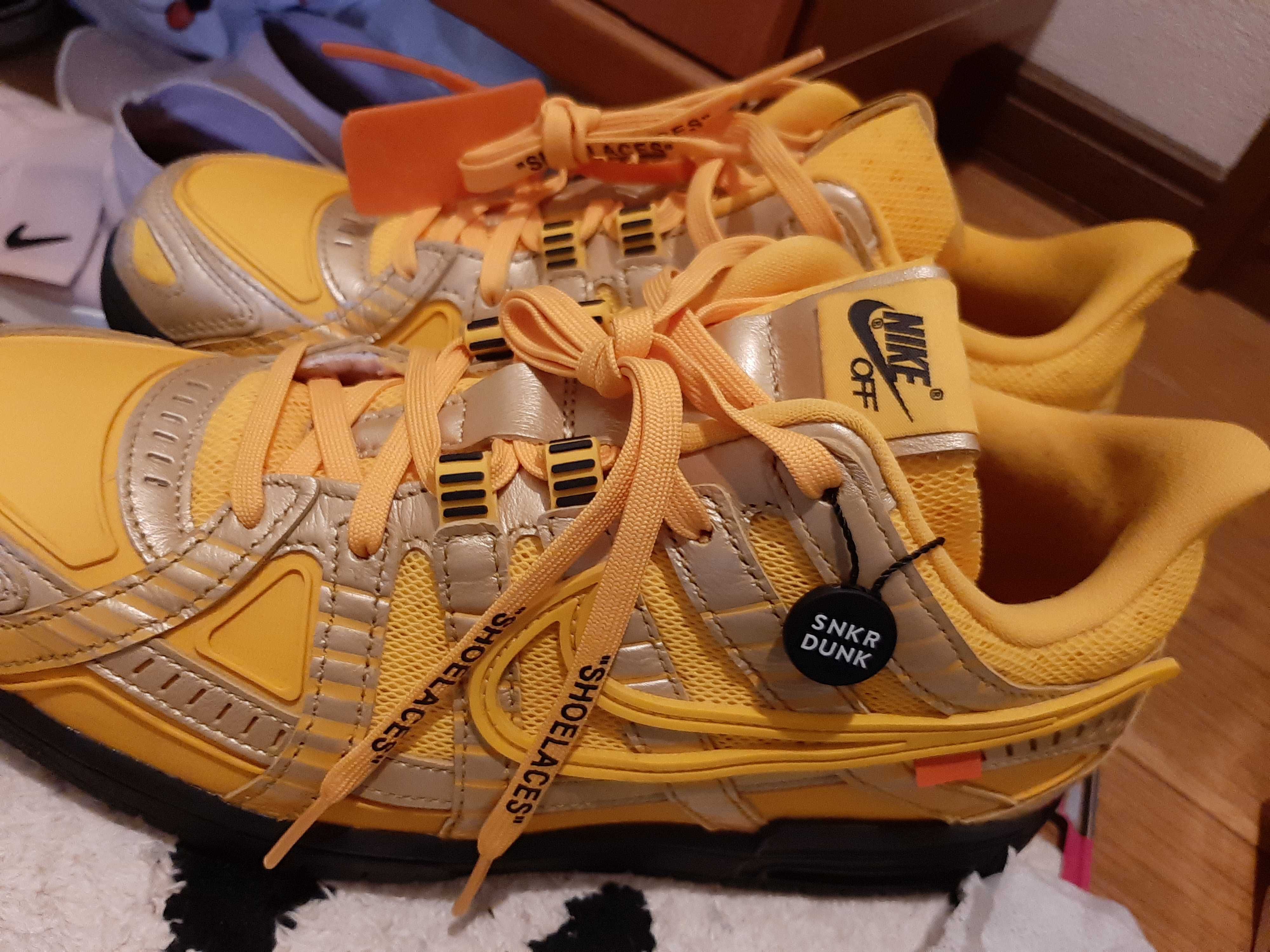 Off-White × Nike Air Rubber Dunk "University Gold"