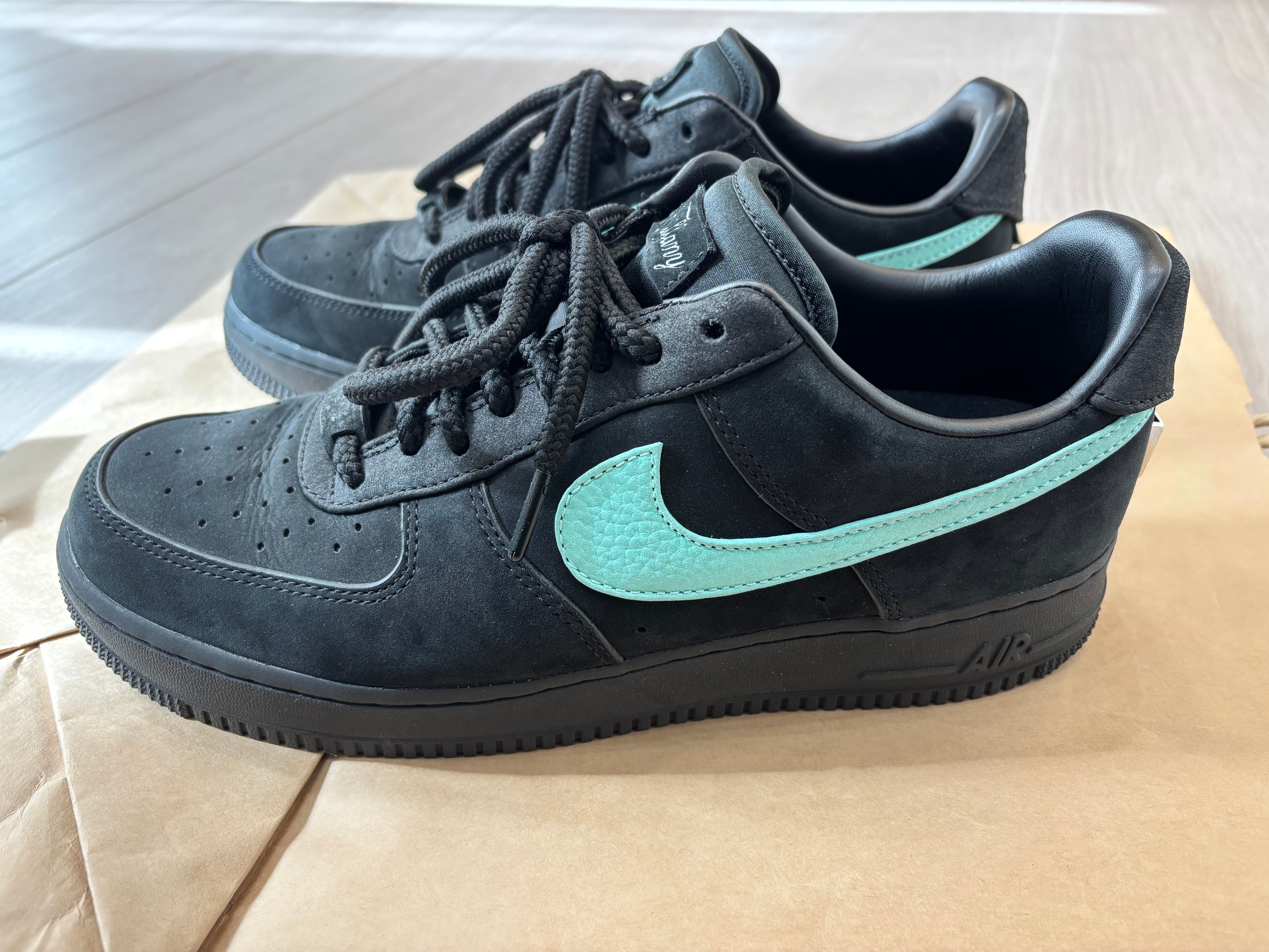 Tiffany & Co. × Nike Air Force 1 Low "1837"