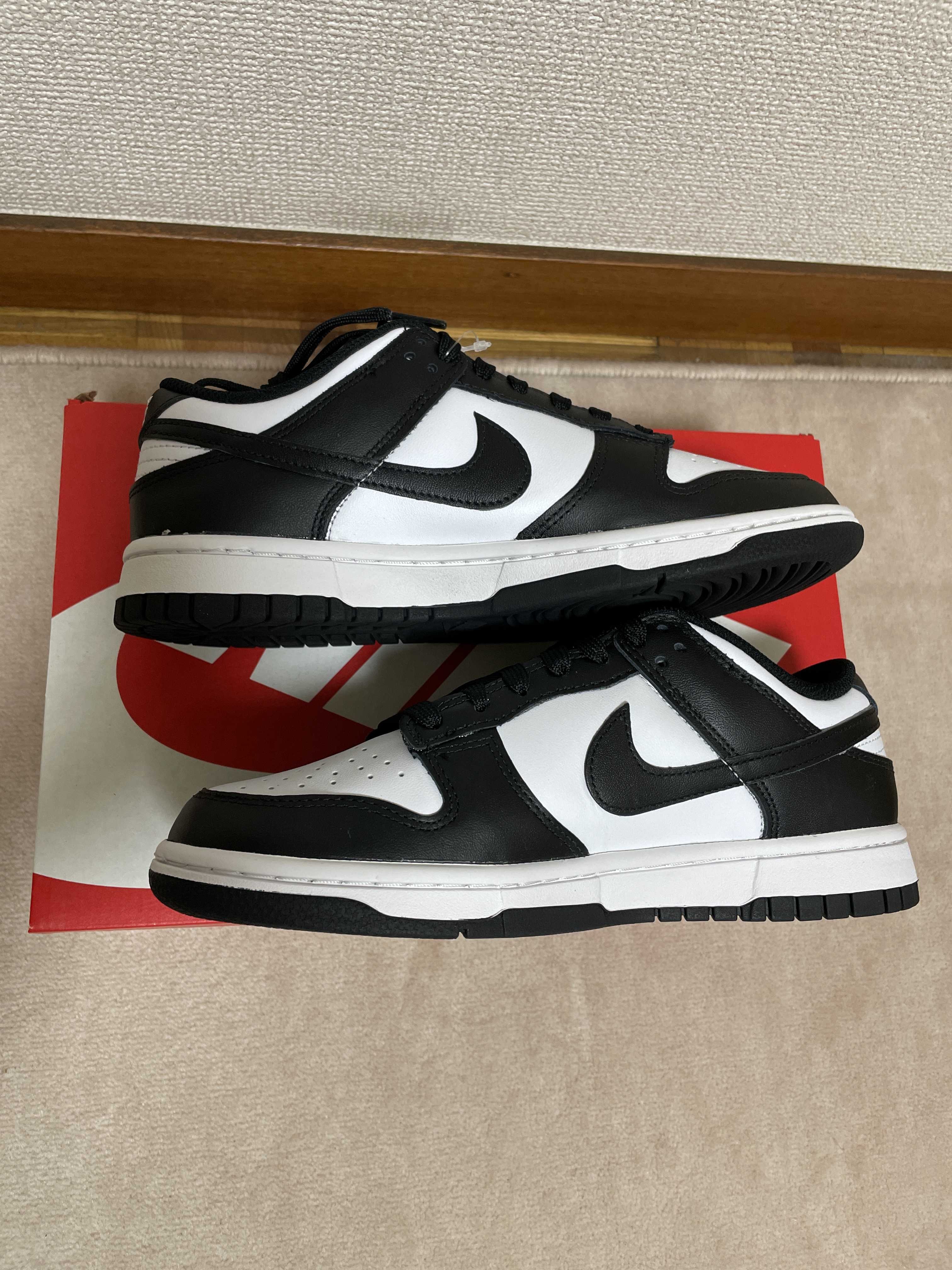 Nike Women's Dunk Low "White/Black"