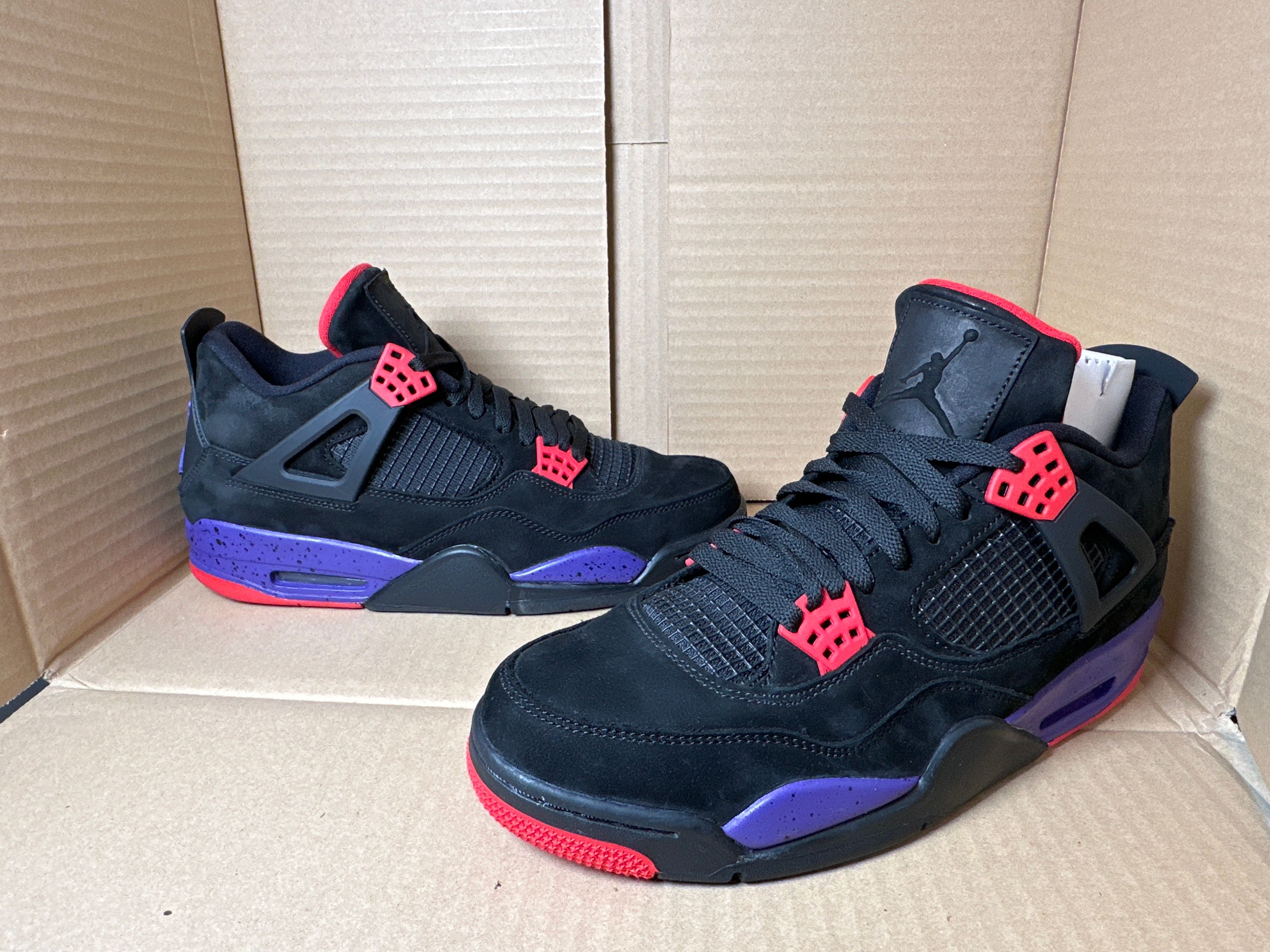 NIKE AIR JORDAN 4 RETRO "RAPTORS"