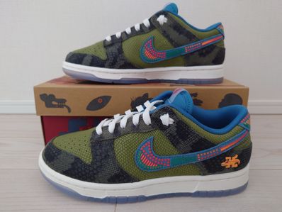 Nike Dunk Low "Siempre Familia"