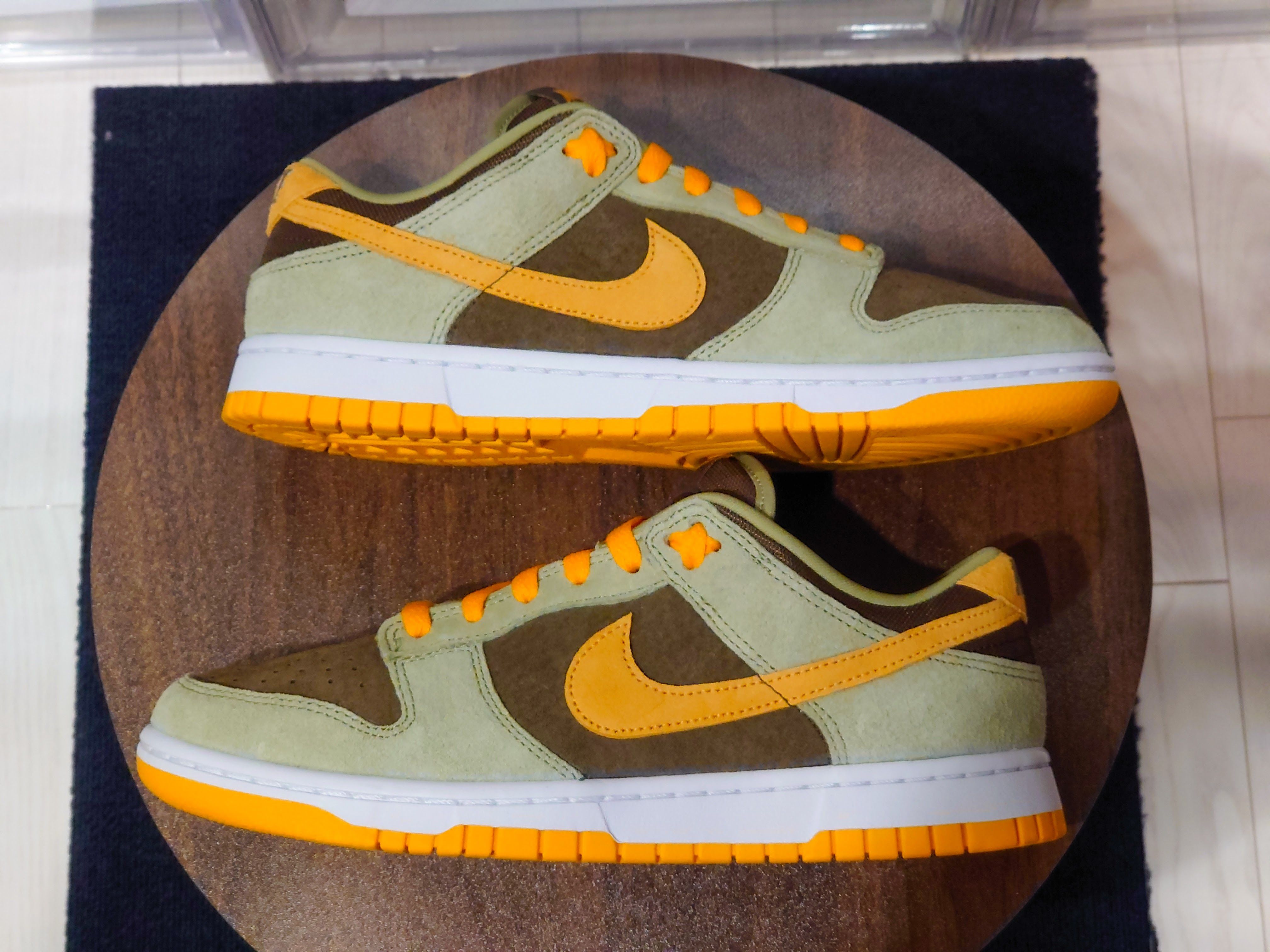 Nike Dunk Low SE "Dusty Olive"