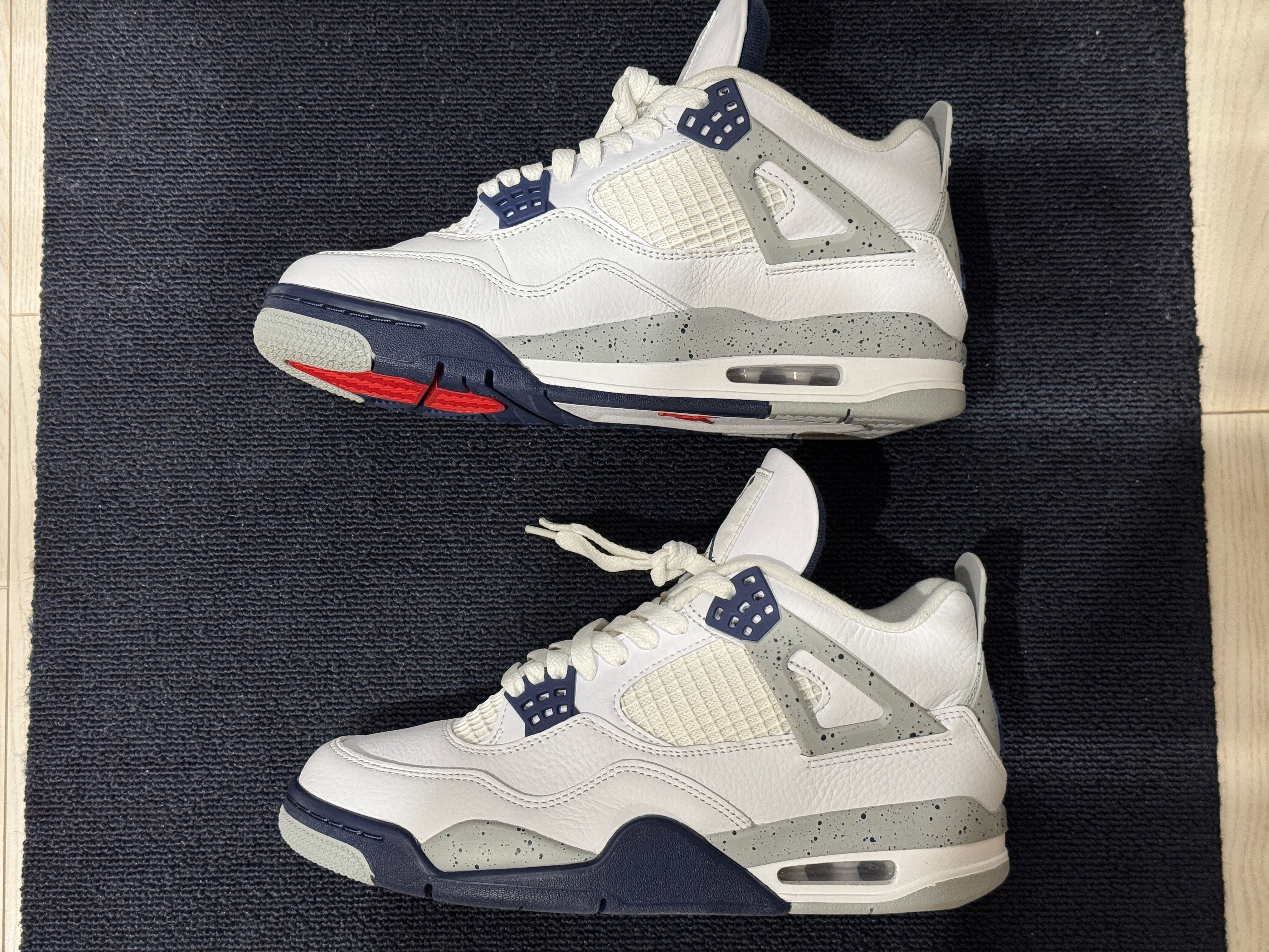 Nike Air Jordan 4 "Midnight Navy"
