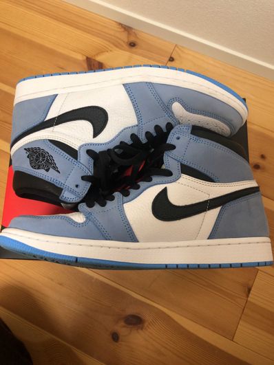 Nike Air Jordan 1 High OG "University Blue"