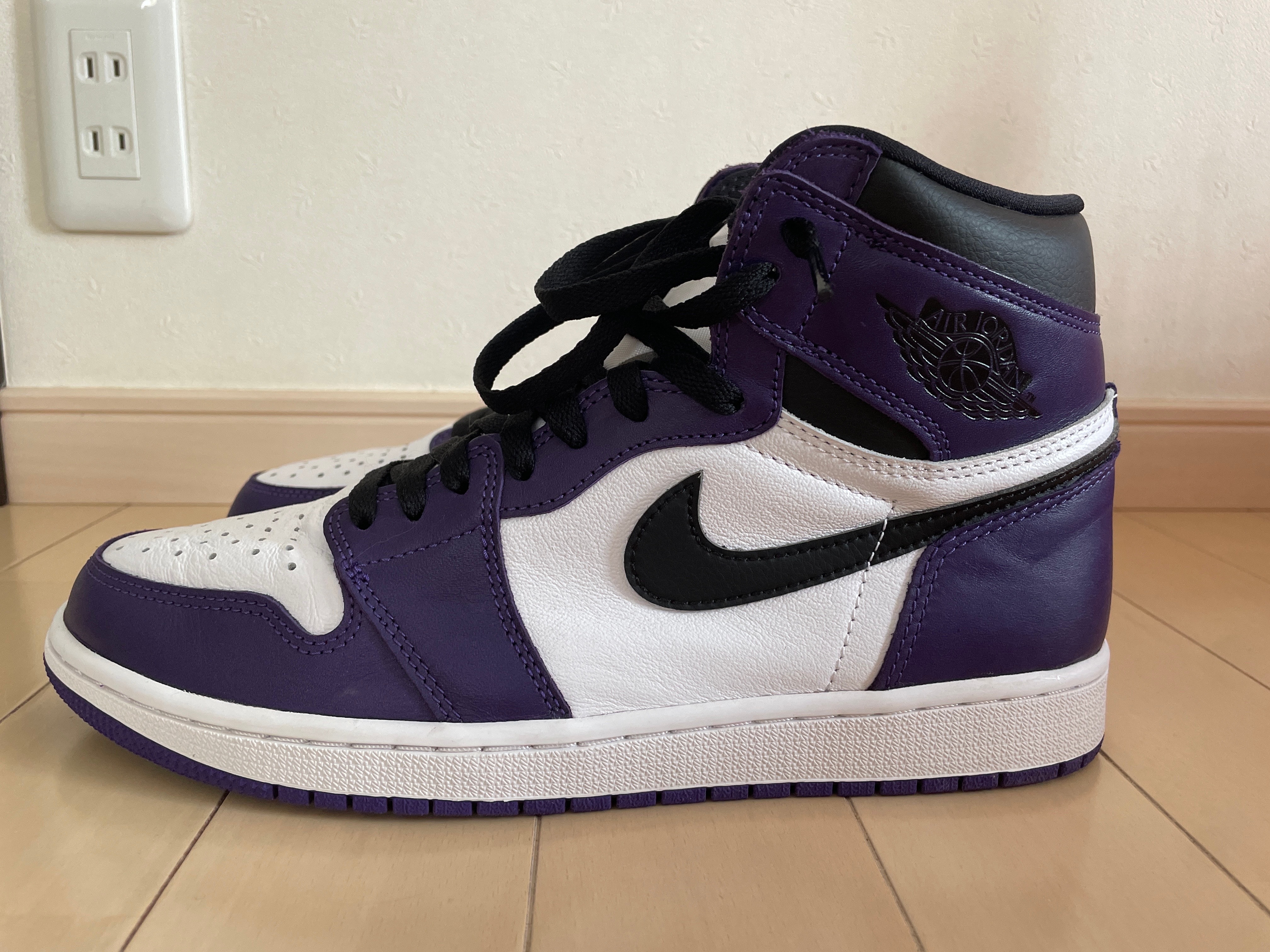 Nike Air Jordan 1 Retro High OG "Court Purple White/Black" (2020)   