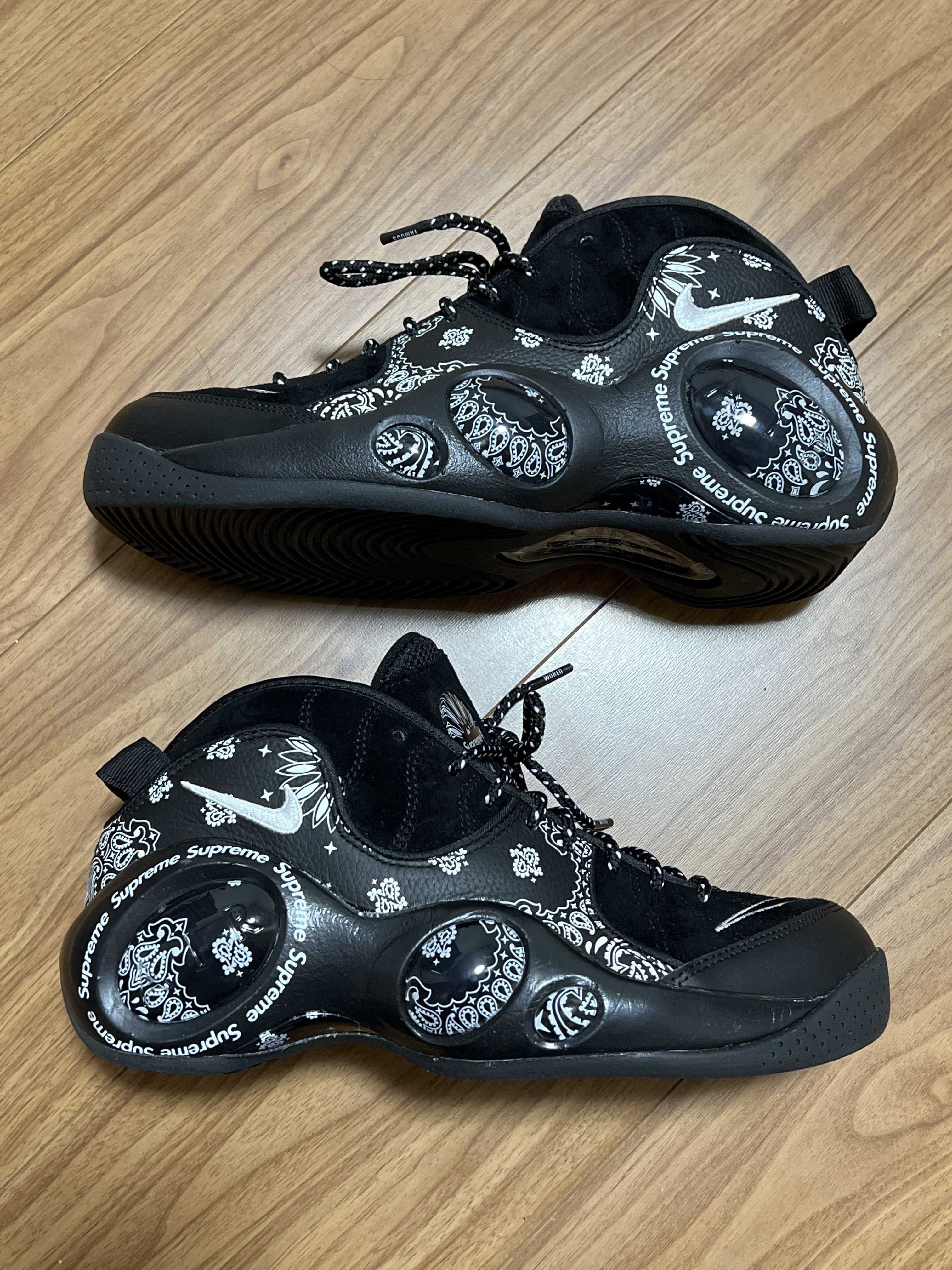 Supreme × Nike Air Zoom Flight 95 SP "Black/White"