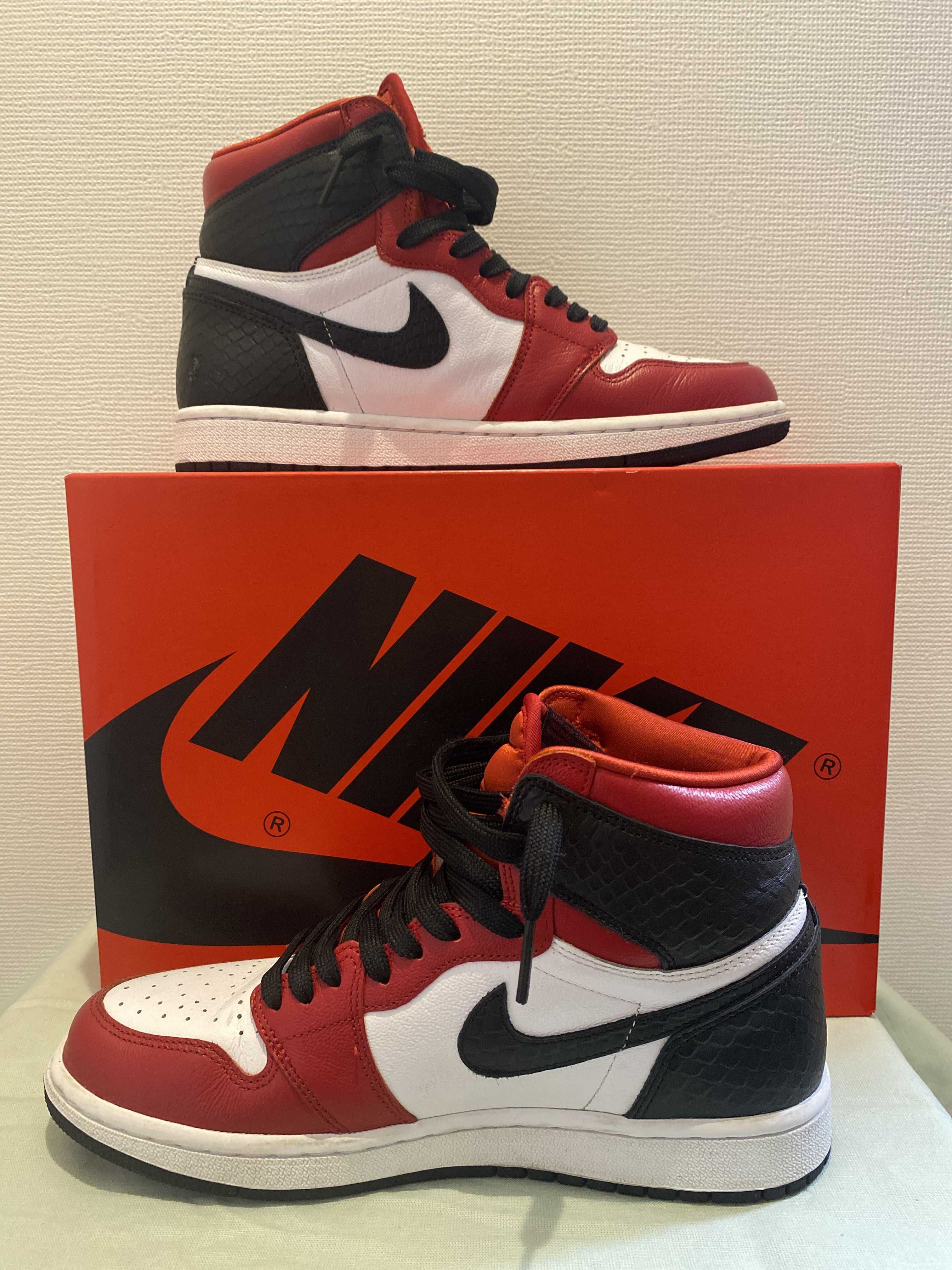 Nike Women's Air Jordan 1 High OG "Satin Red"