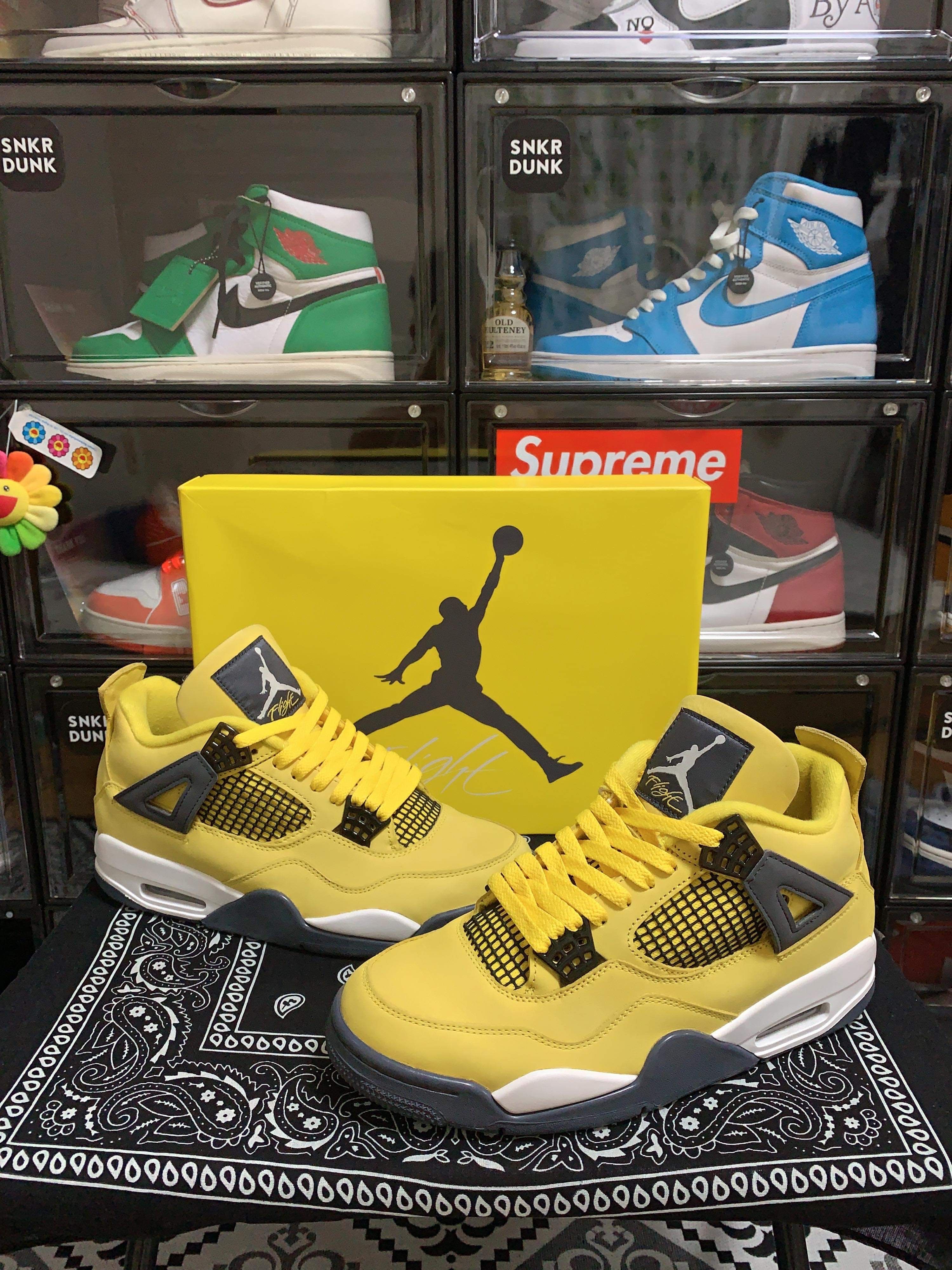 Nike Air Jordan 4 "Tour Yellow"