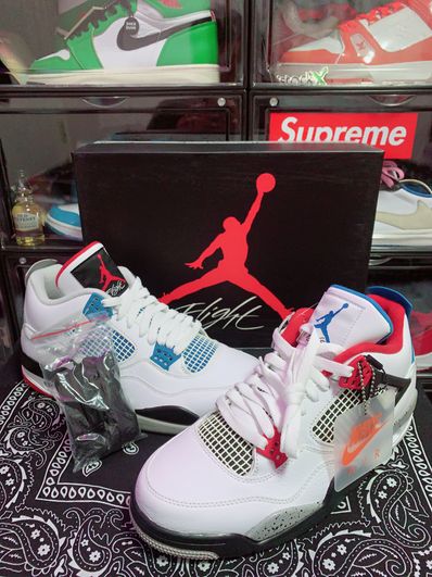 Nike Air Jordan 4 Retro SE "What The 4"