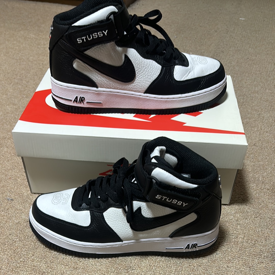 Stussy × Nike Air Force 1 Mid "Black and Light Bone"