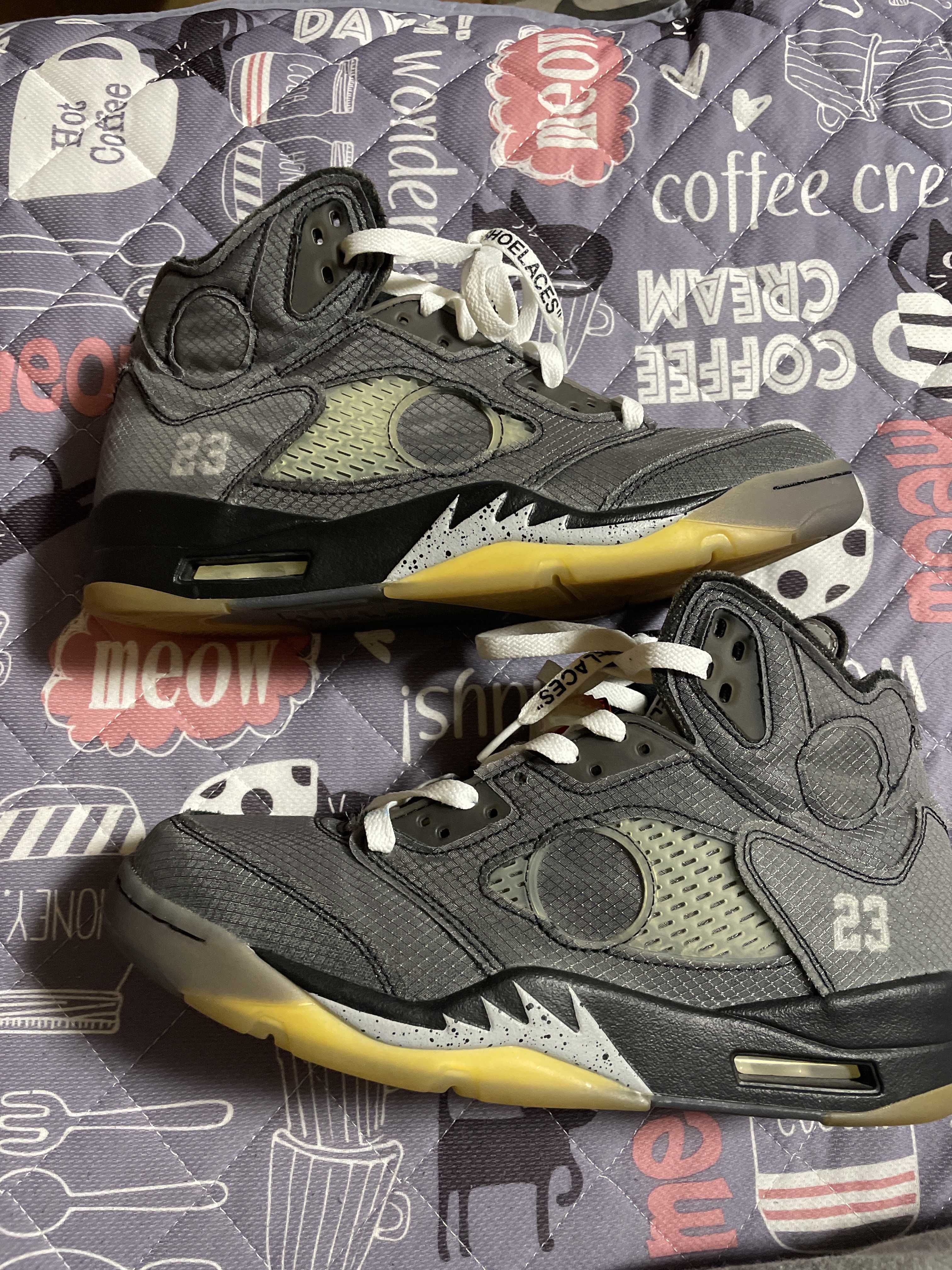 Off-White × Nike Air Jordan 5 "Black/Muslin/Fire Red"