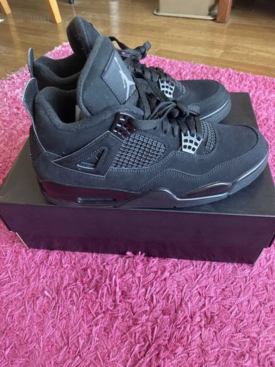 Nike Air Jordan 4 "Black Cat"