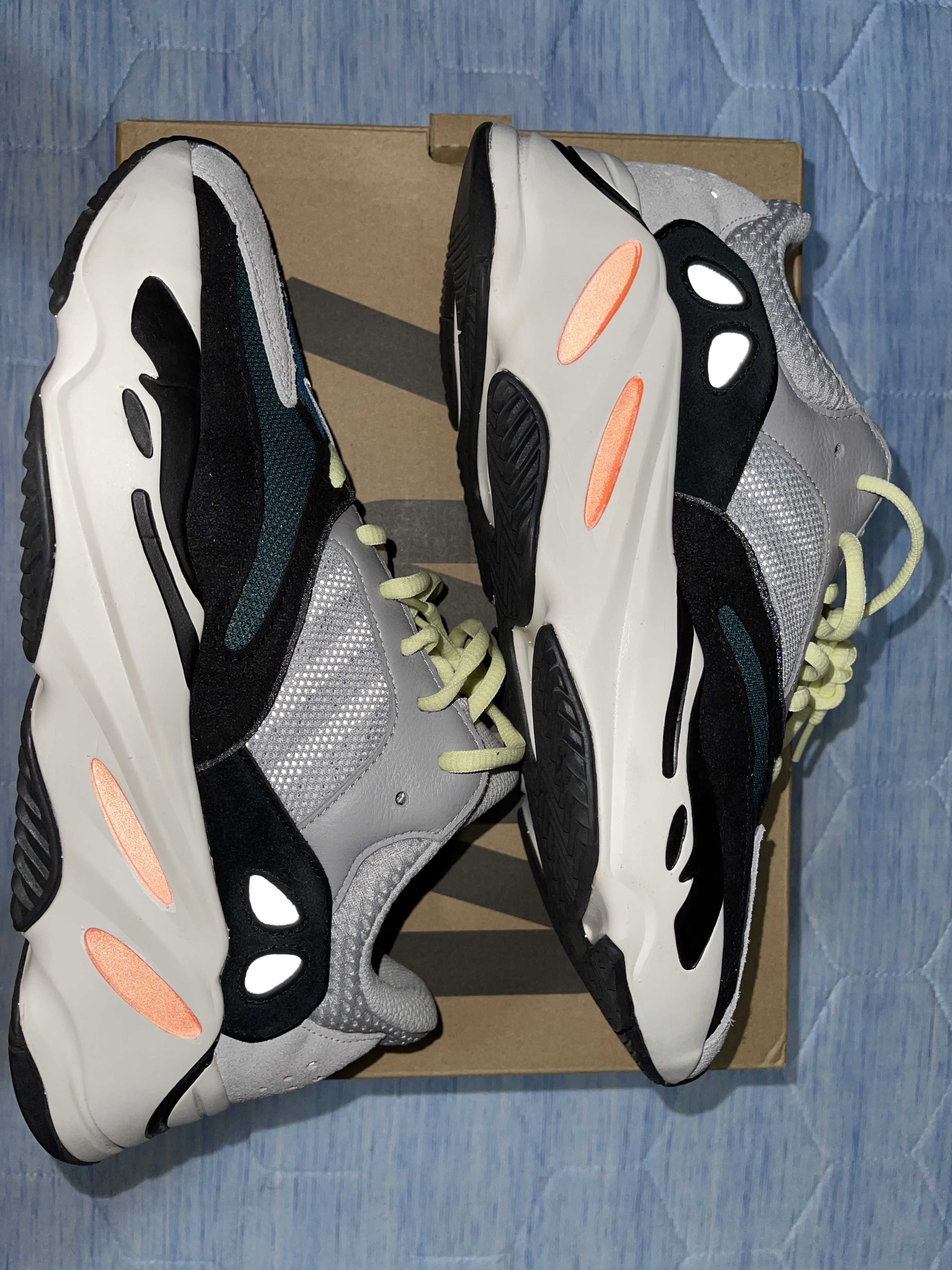 adidas YEEZY Boost 700 "Wave Runner"