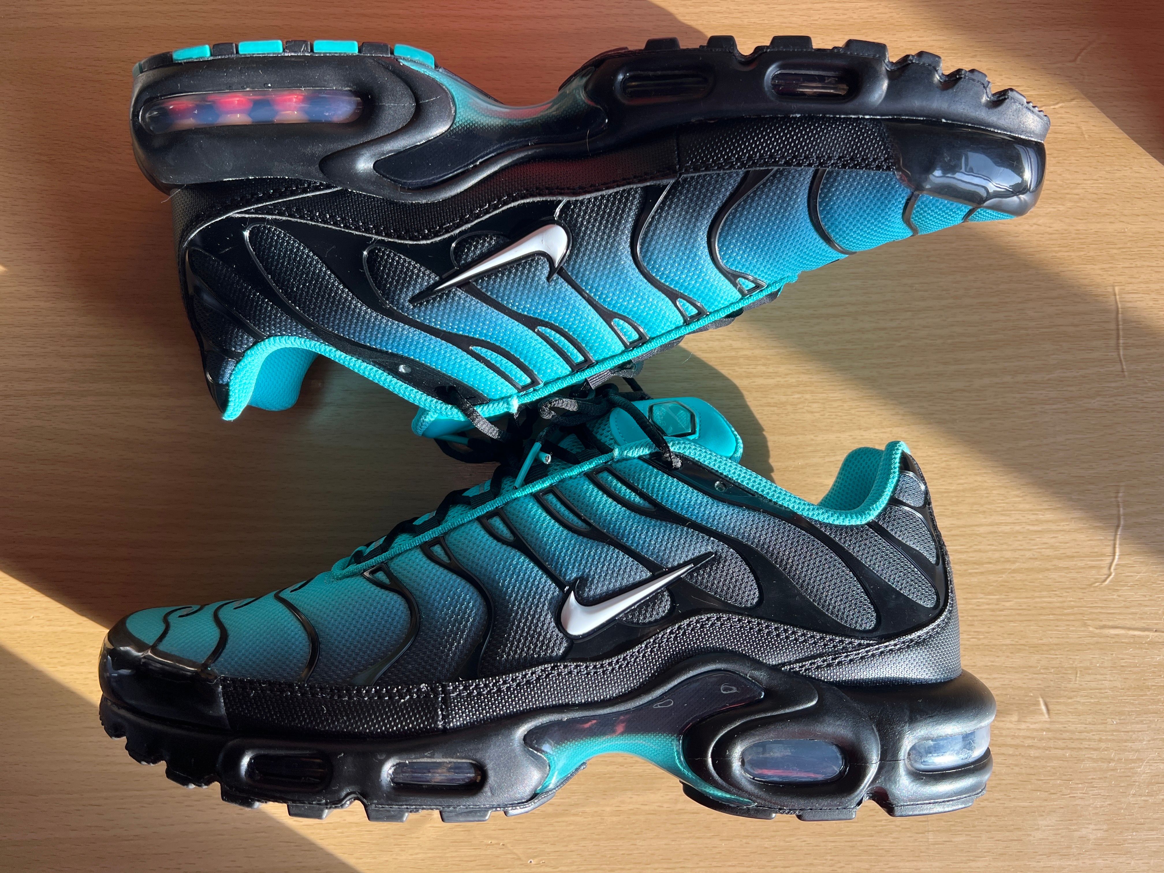 Nike Air Max Plus "Light Retro"