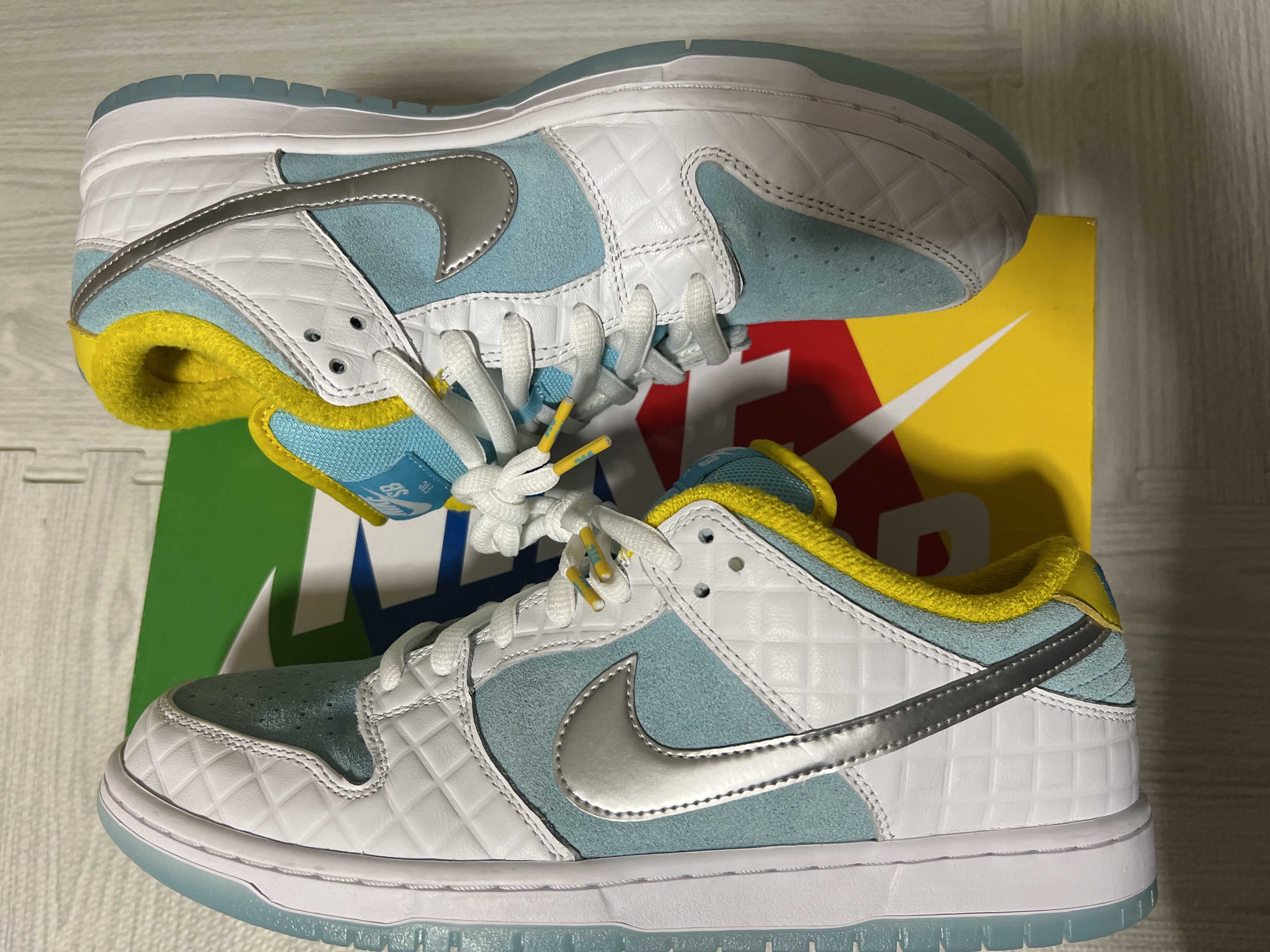 FTC × Nike SB Dunk Low "White/Blue"