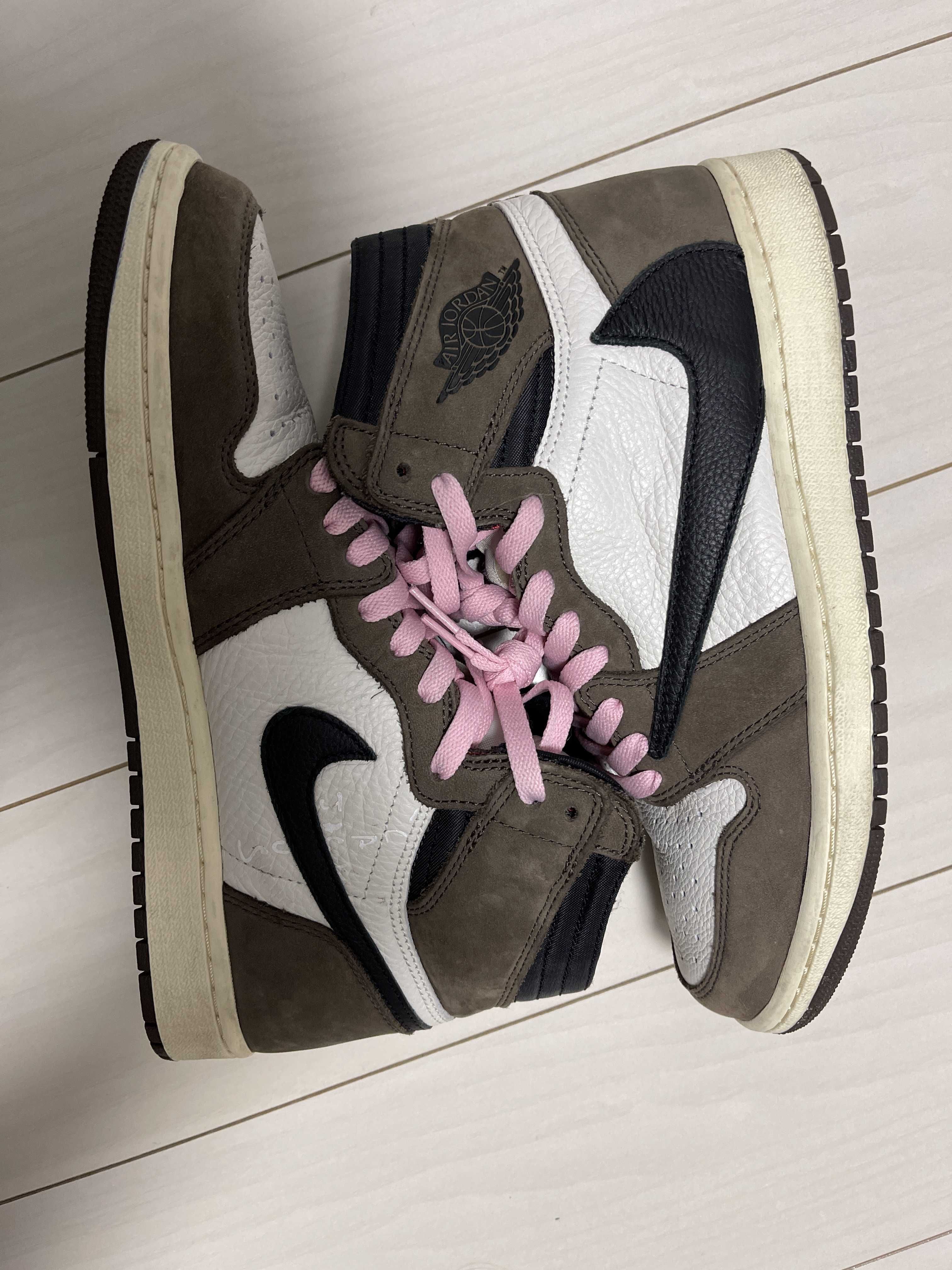 Travis Scott × Nike Air Jordan 1 Retro High OG TS SP "Sail/Dark Mocha"